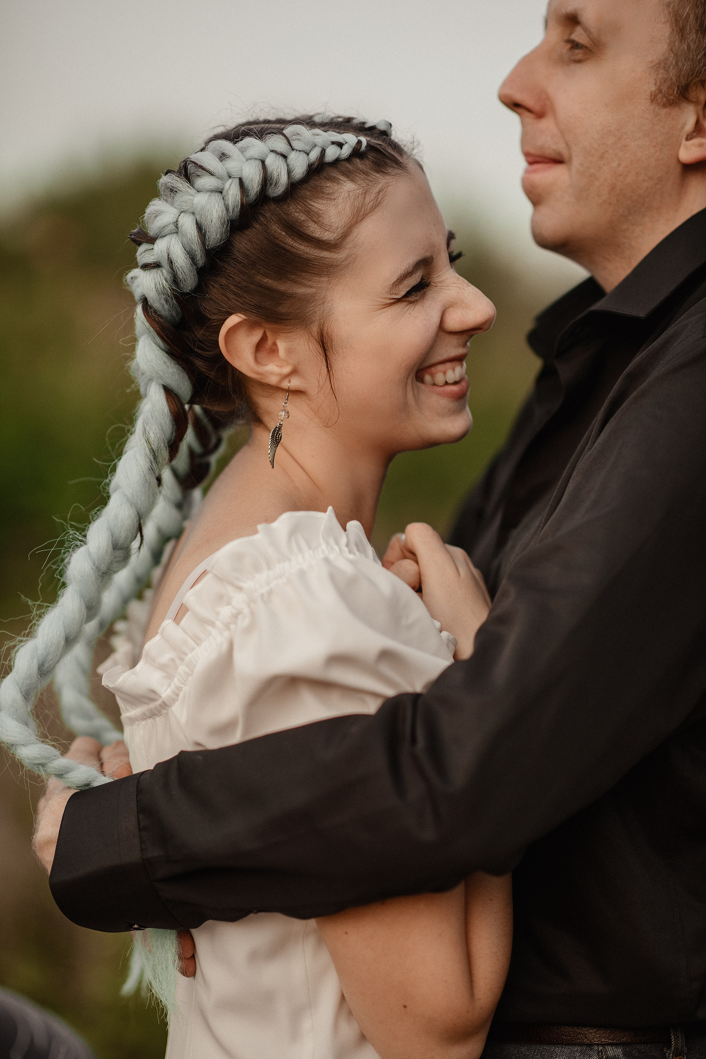 И целого мира мало…