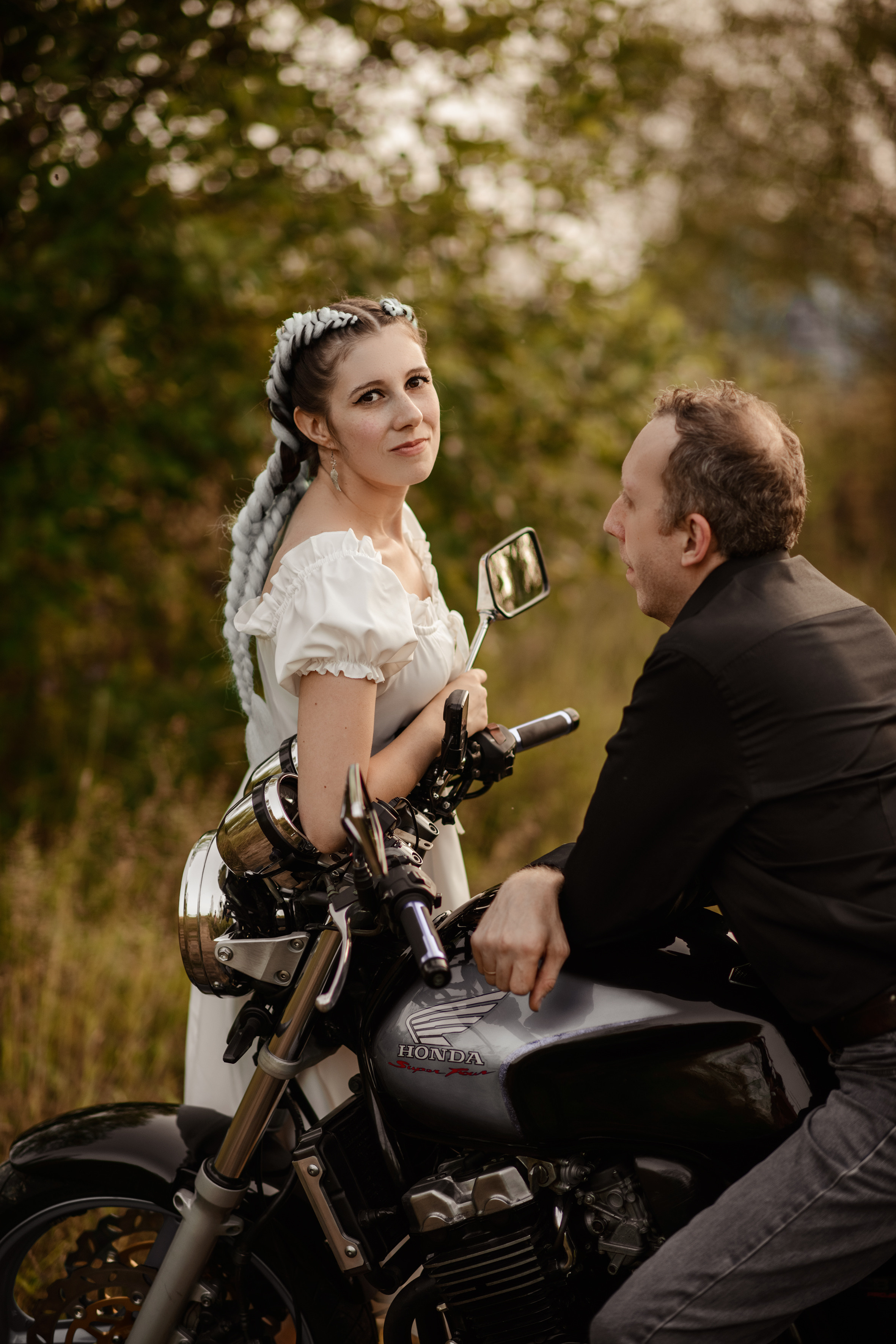 И целого мира мало…