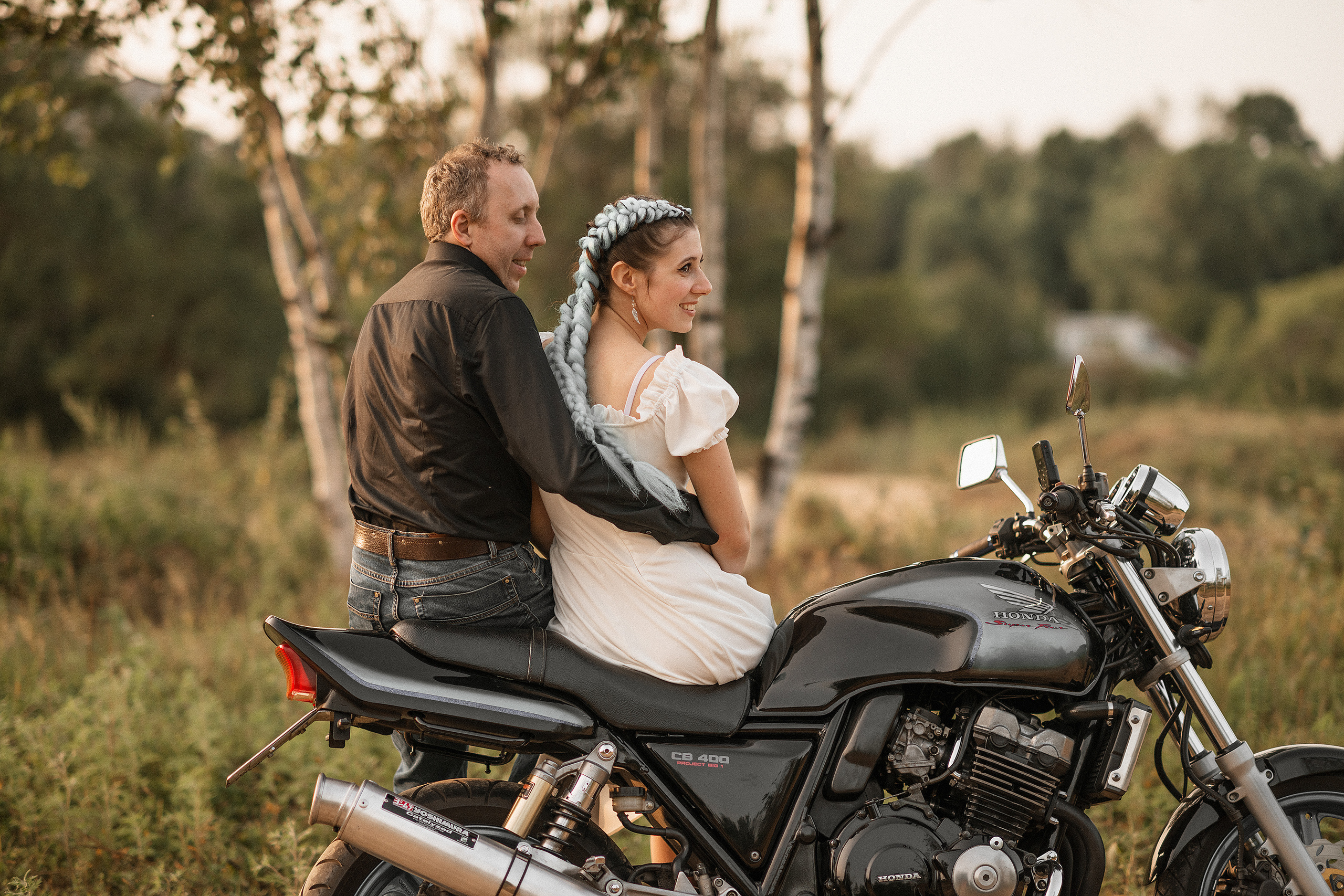 И целого мира мало…