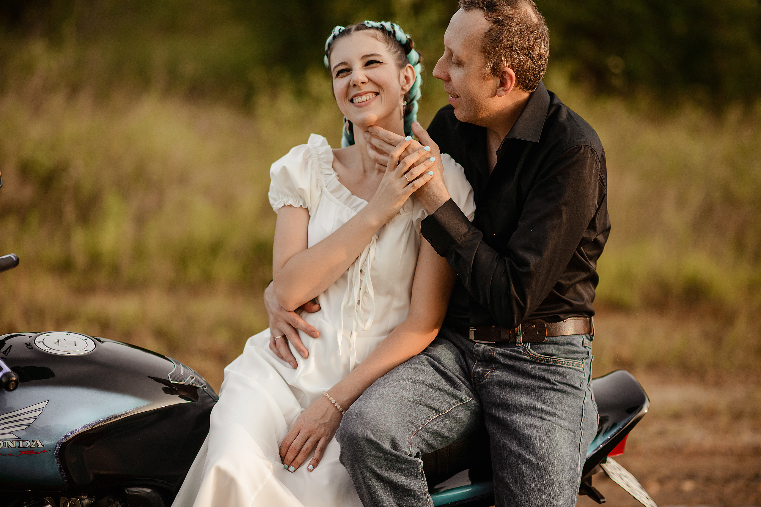 И целого мира мало…