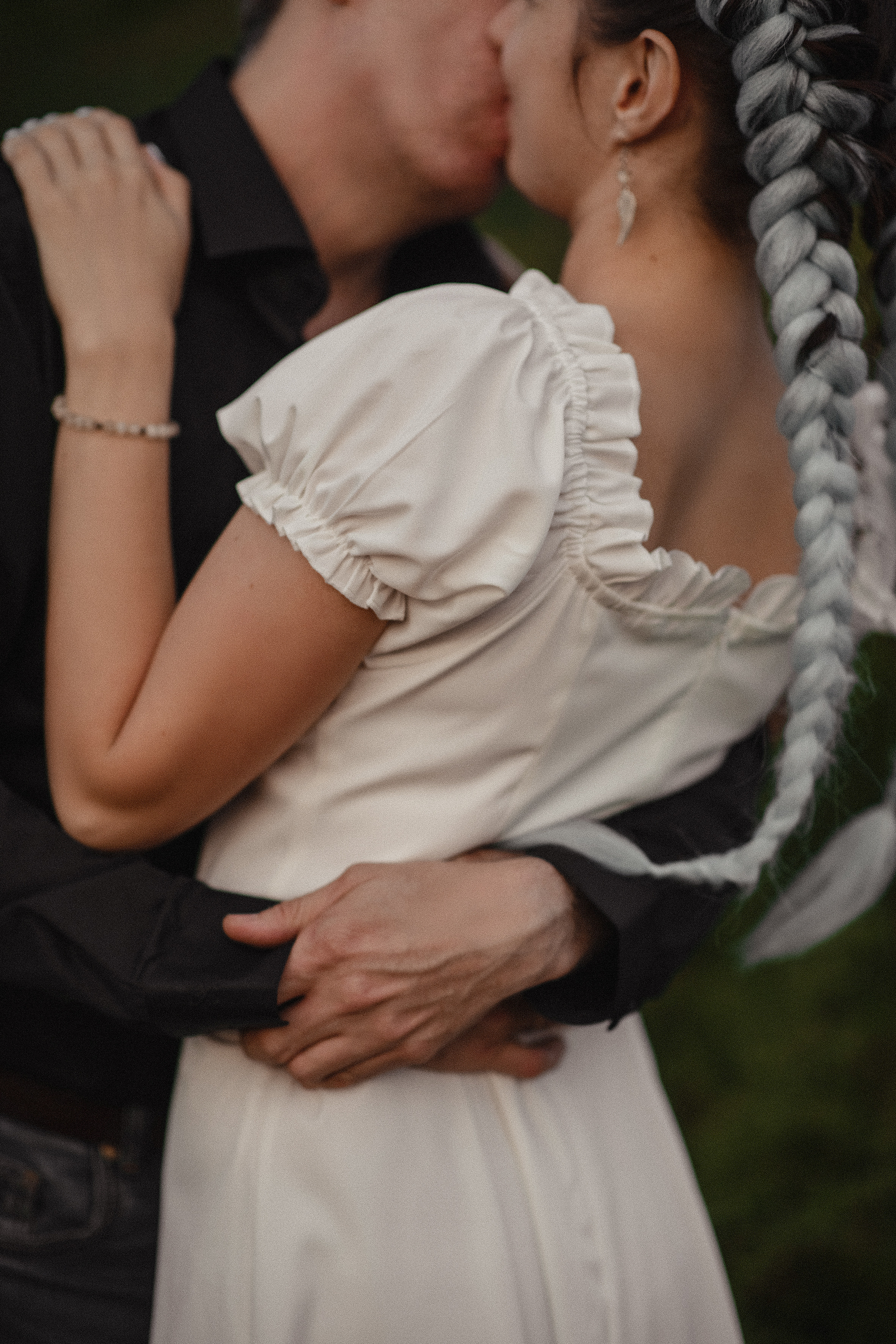 И целого мира мало…