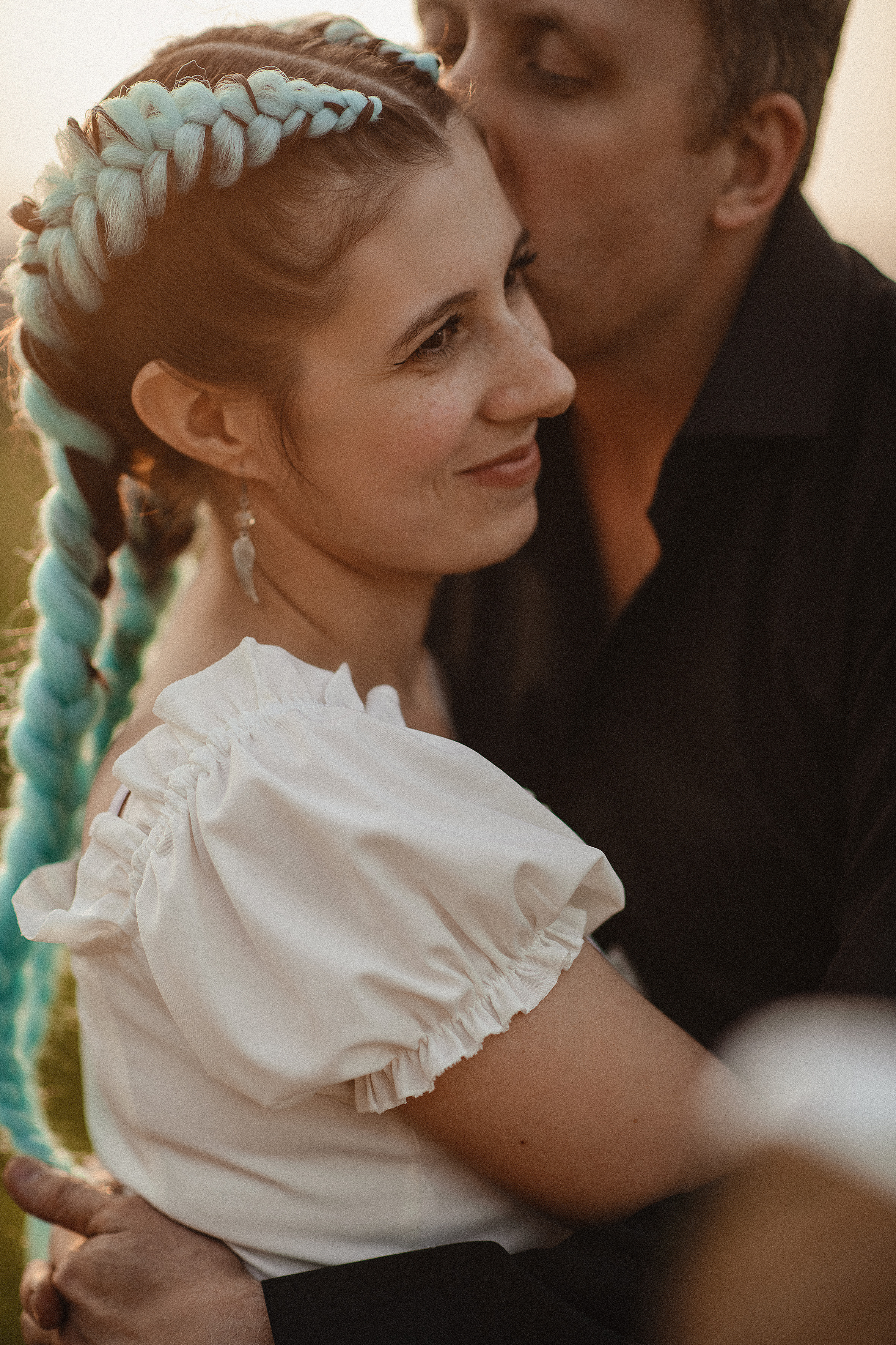 И целого мира мало…