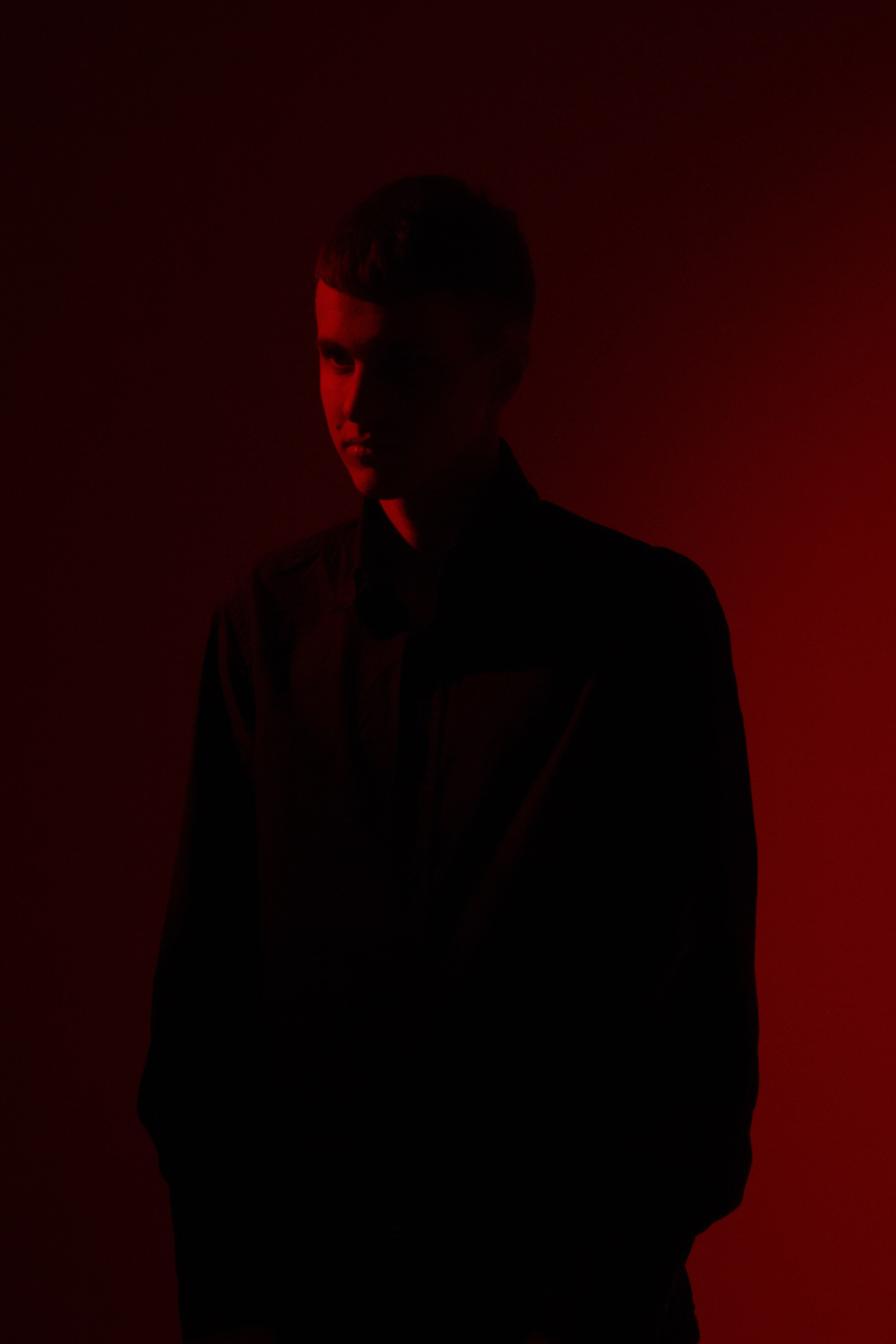 Мужской портрет с цветом. Главная