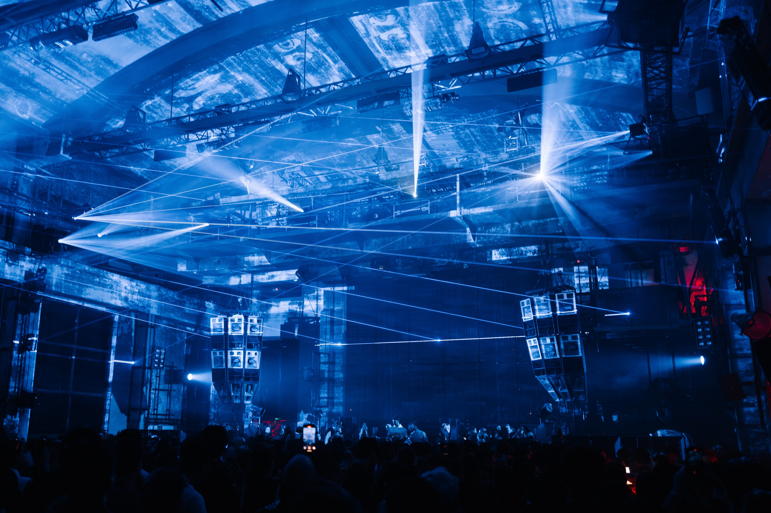 SICK YEARS, ARMA ╳ SILA SVETA. @tomrus: Рустам Шагиморданов — фотограф