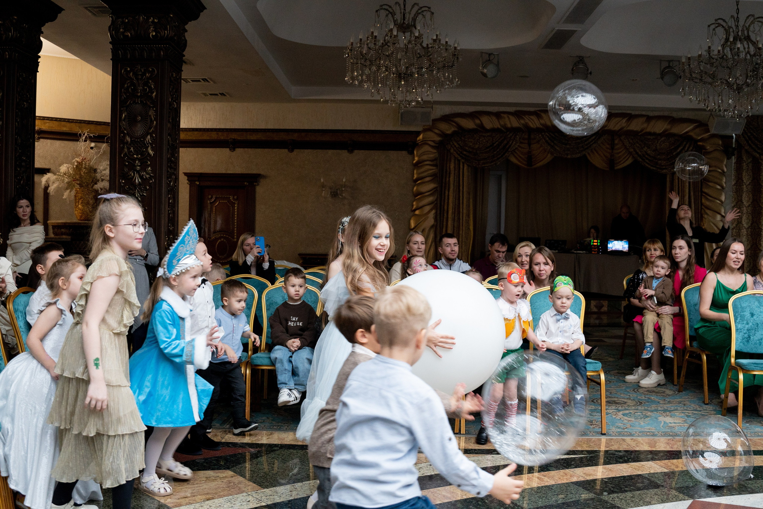 ДЕТСКИЕ ЕЛКИ 2025. Фотограф на любое мероприятие