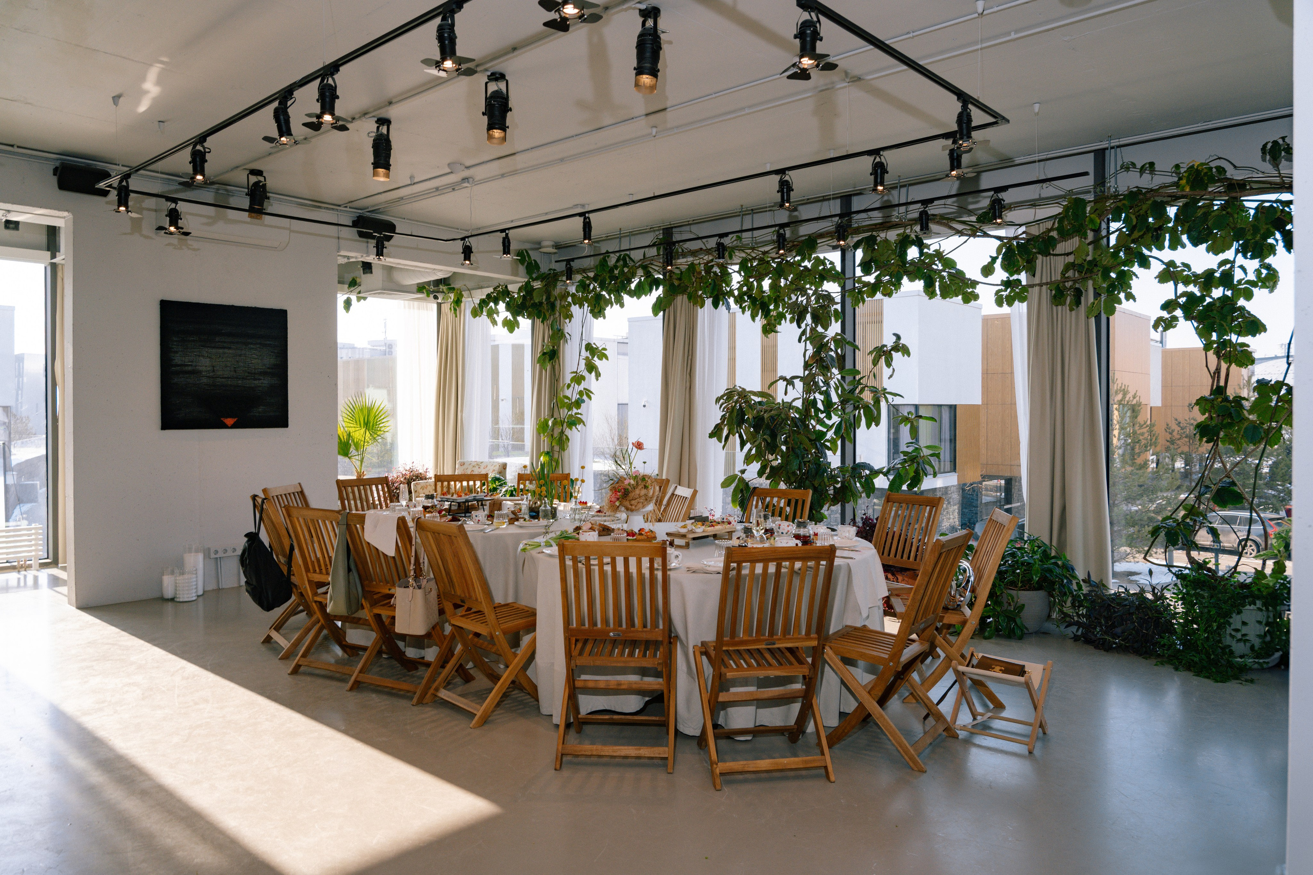 Бизнес завтрак в пространстве АЯ в Сколково