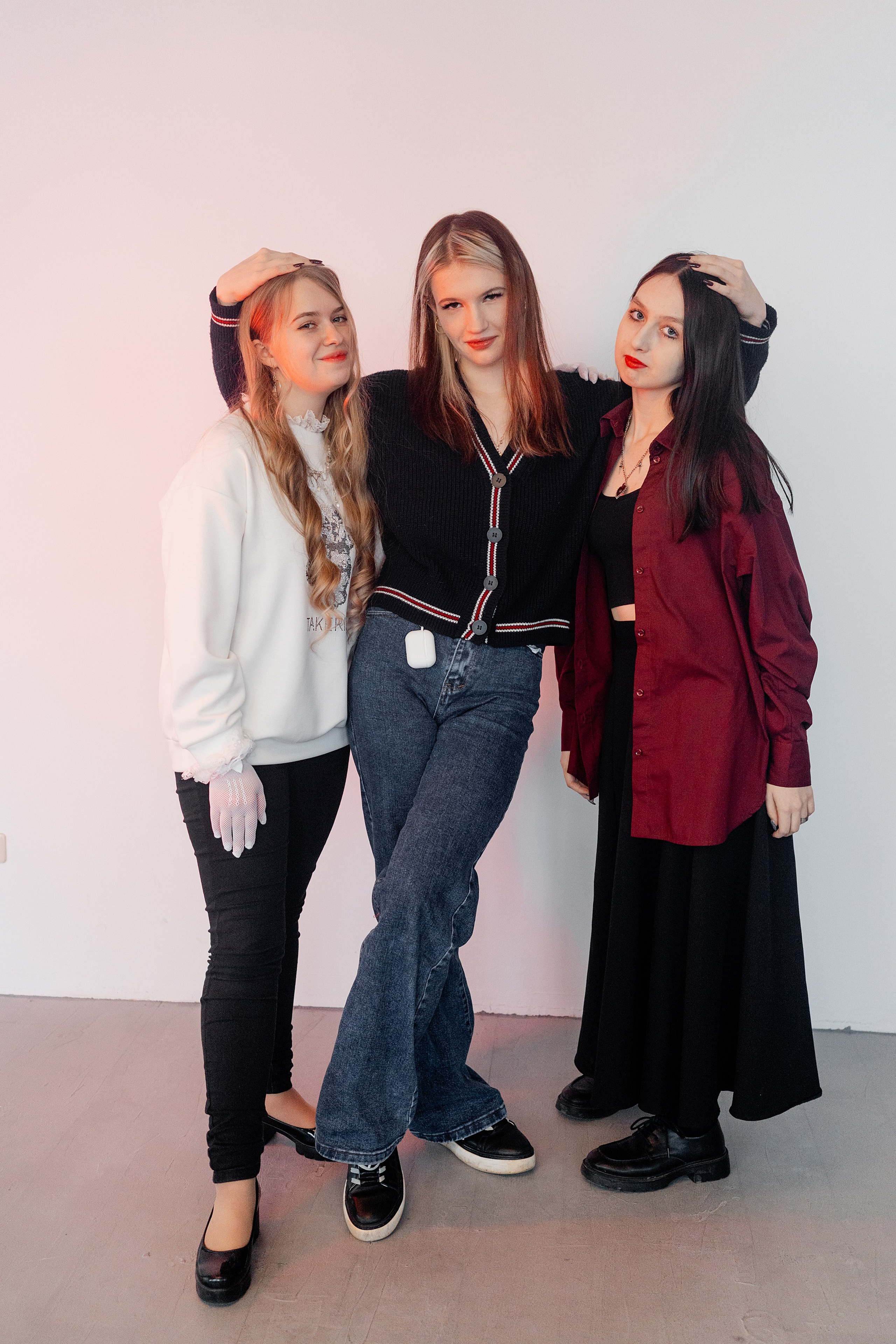 11 класс Студия. Фотограф Софья Володкина