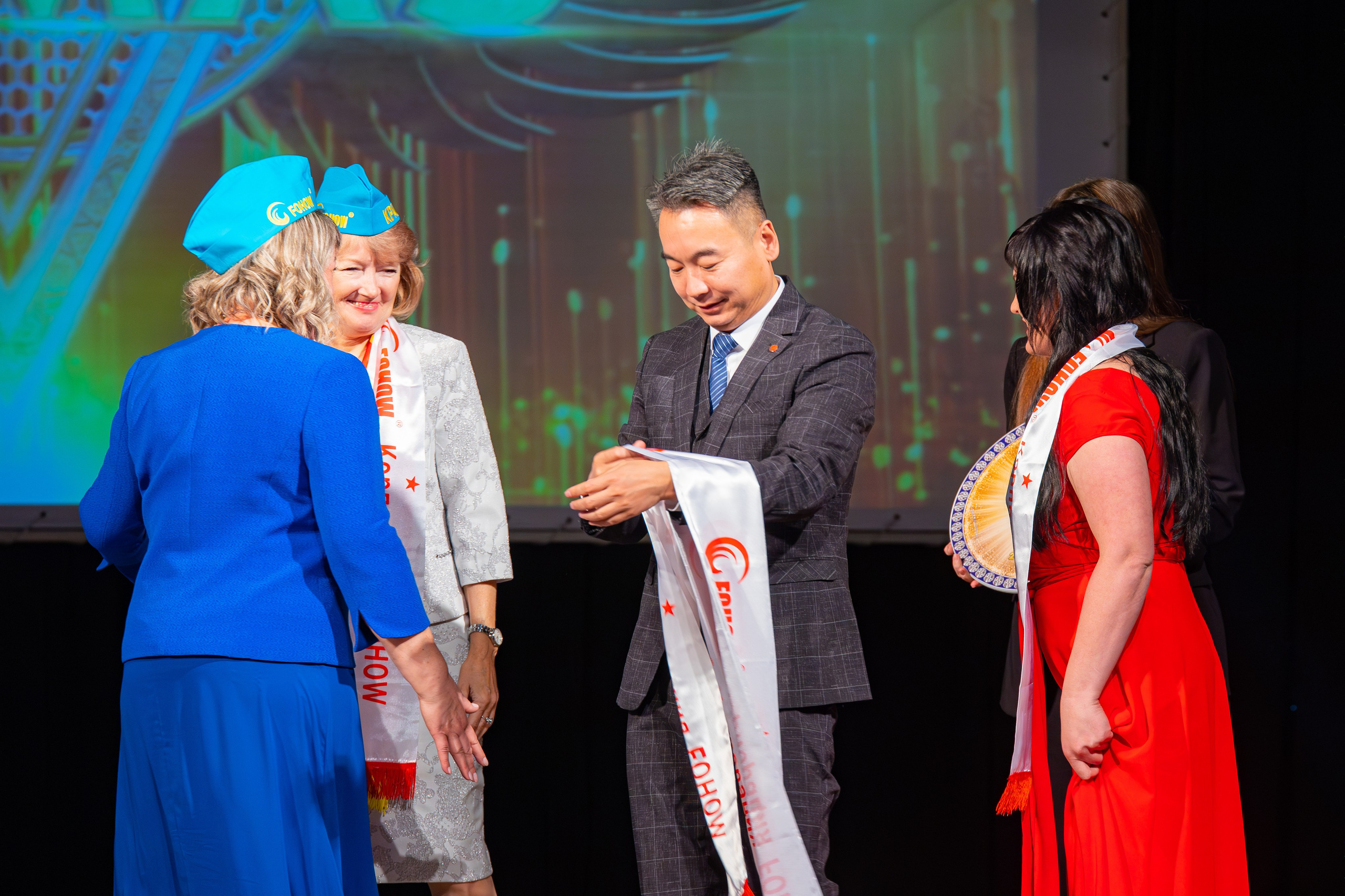 Корпорация FOHOW. Фотограф Александр Поздняков  Новосибирск