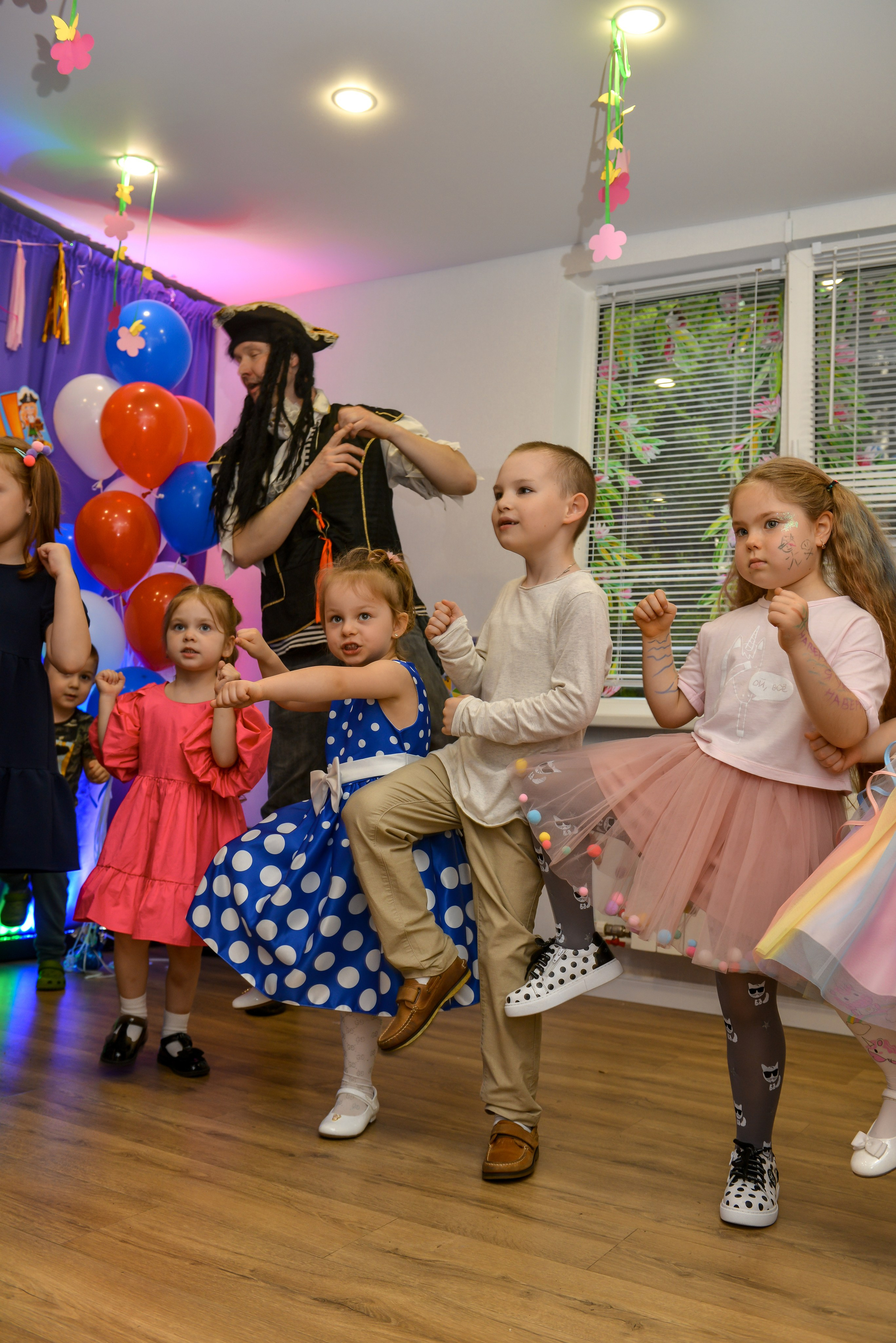 Дни рождения и корпоративы. Свадебный фотограф в Крыму