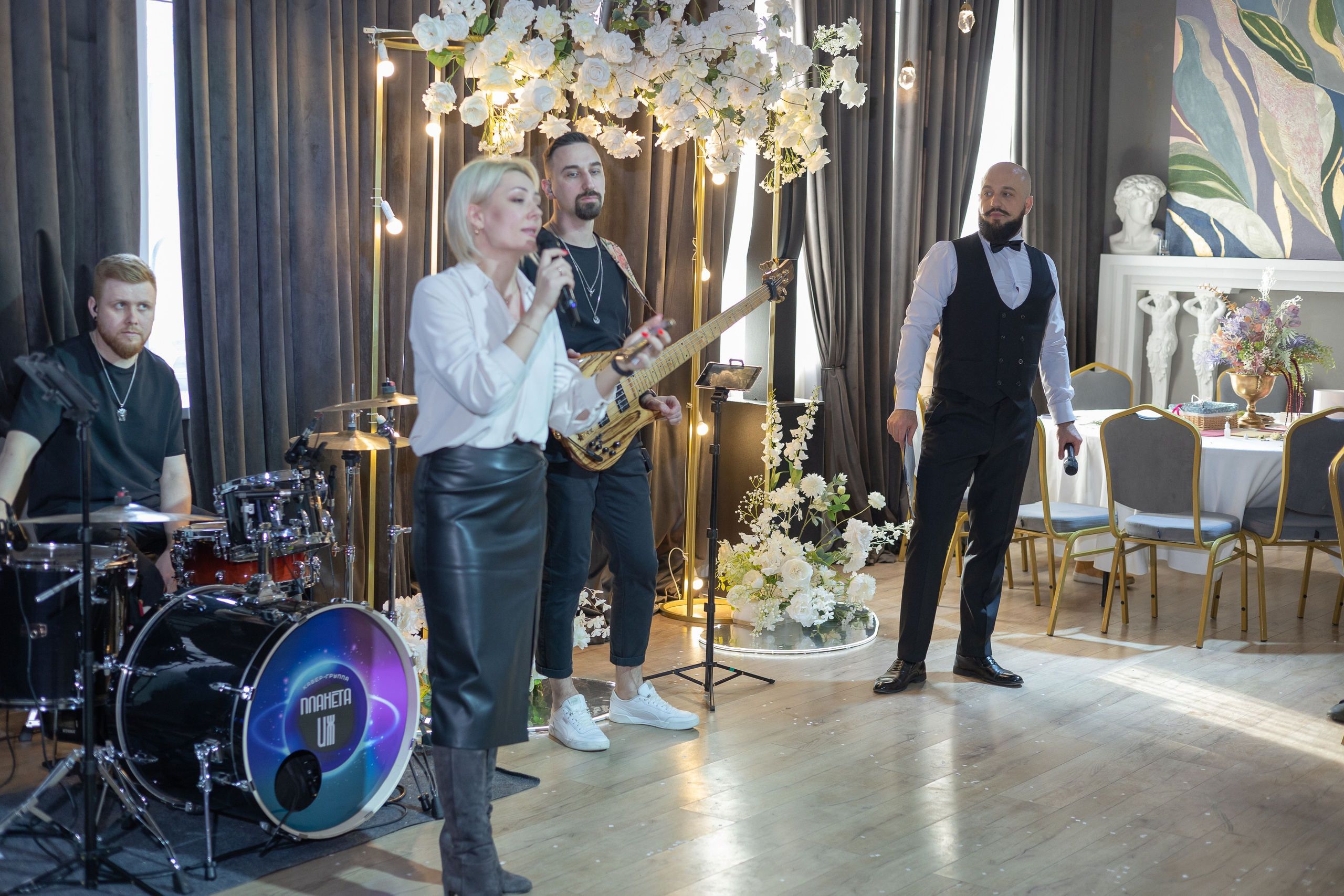 Свадебное чаепитие для молодоженов