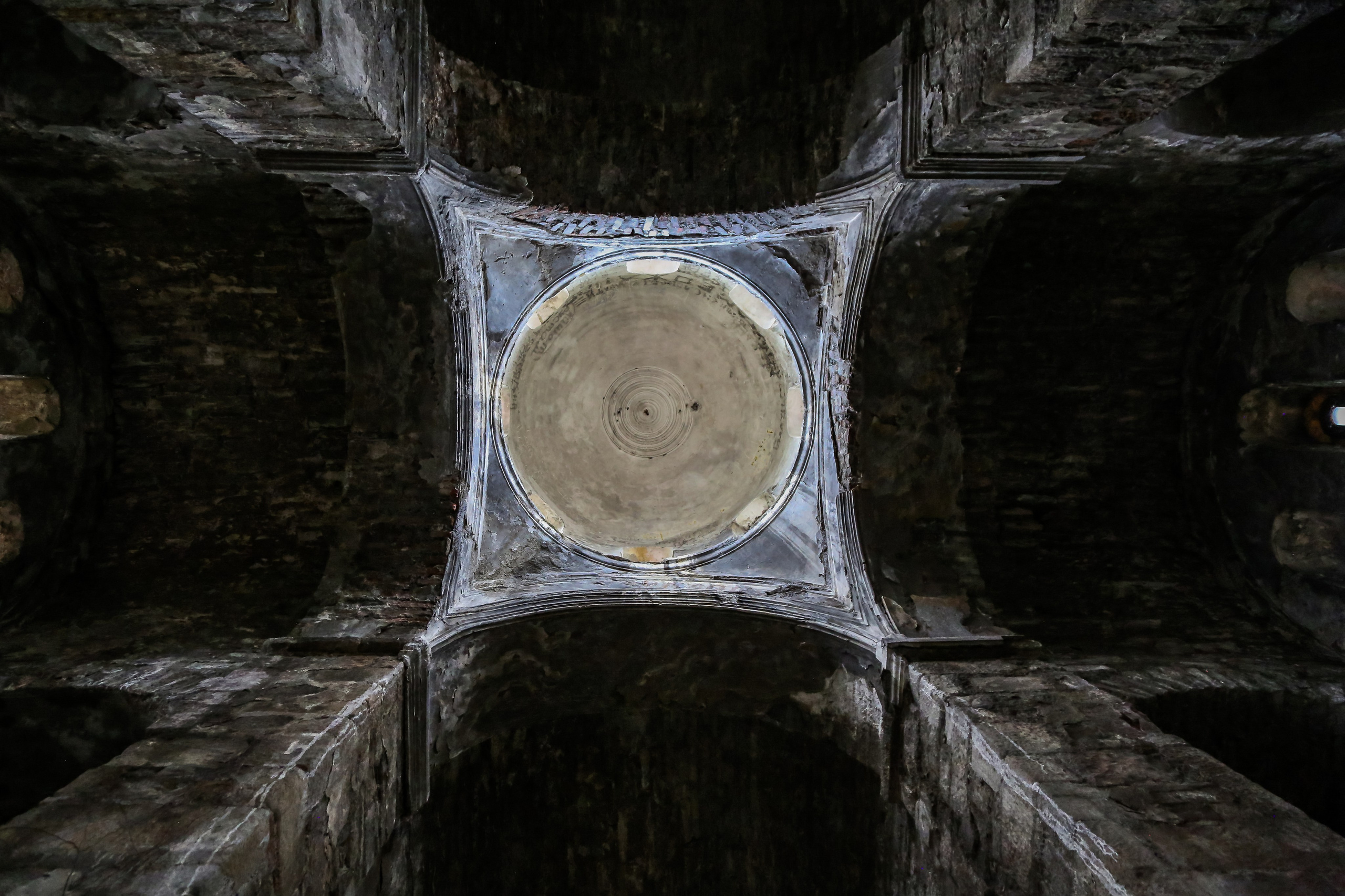 Кавказ: Древнейшие храмы России. Дарья Письменюк / Darya Leitstern — фотограф, музыкант, журналист, путешественник