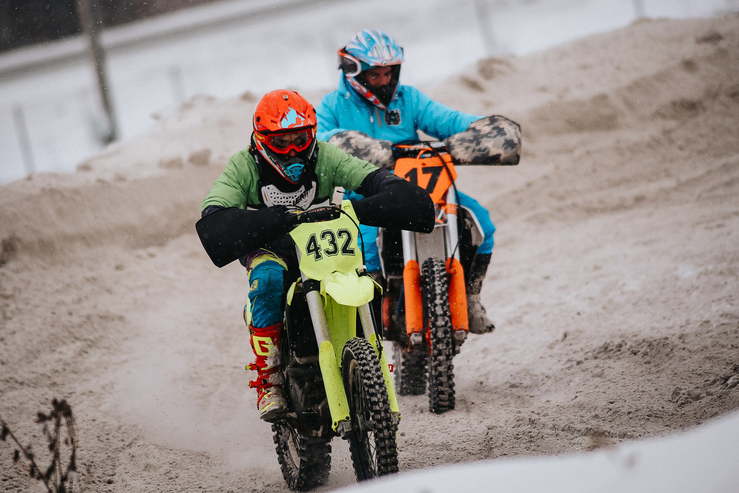 29.12.2024 — Праздничная тренировка на мотоциклетной трассе Люскус. Репортажный фотограф в Кемерово