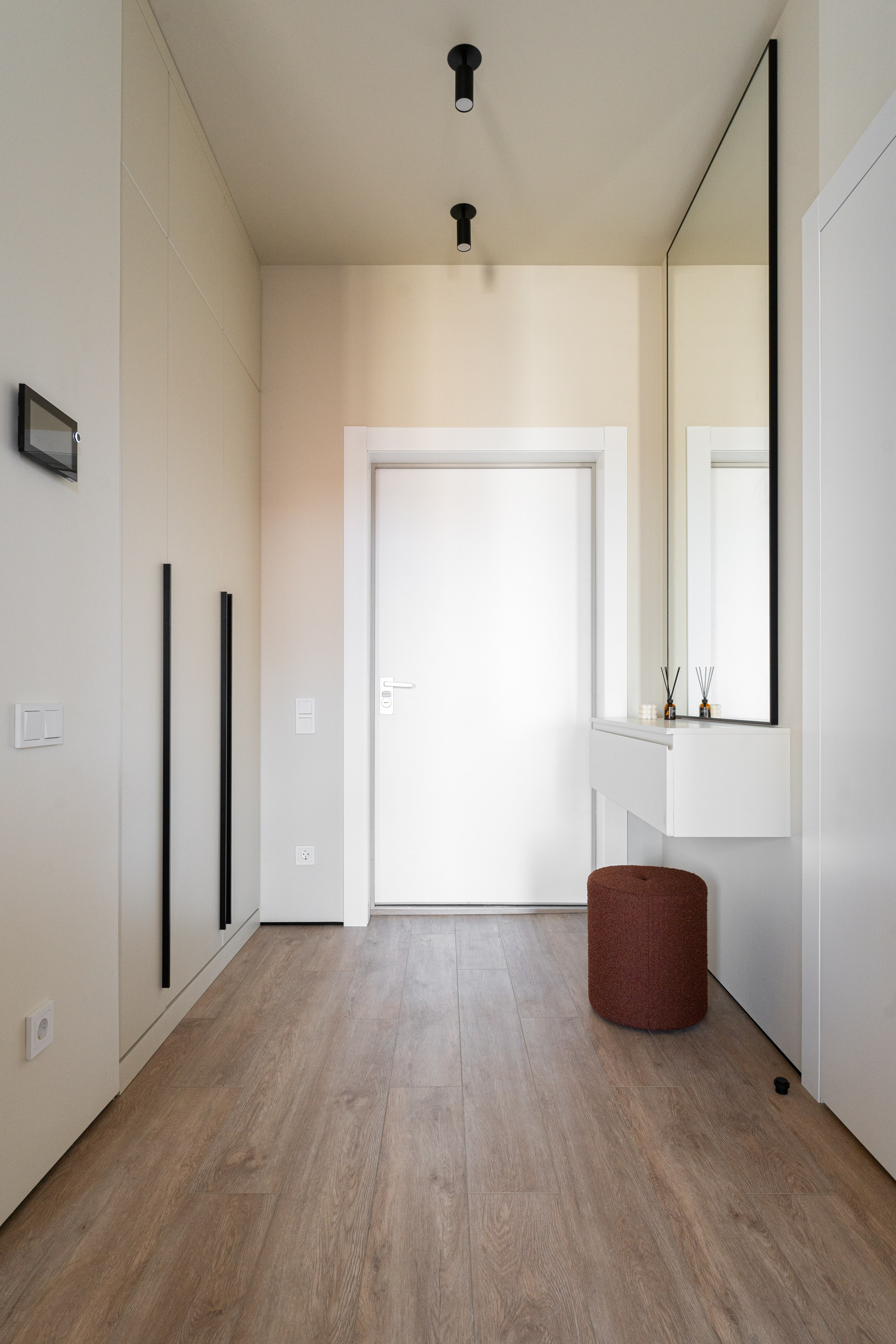 Контакты. Дизайнер интерьера в Москве Туринова Мария