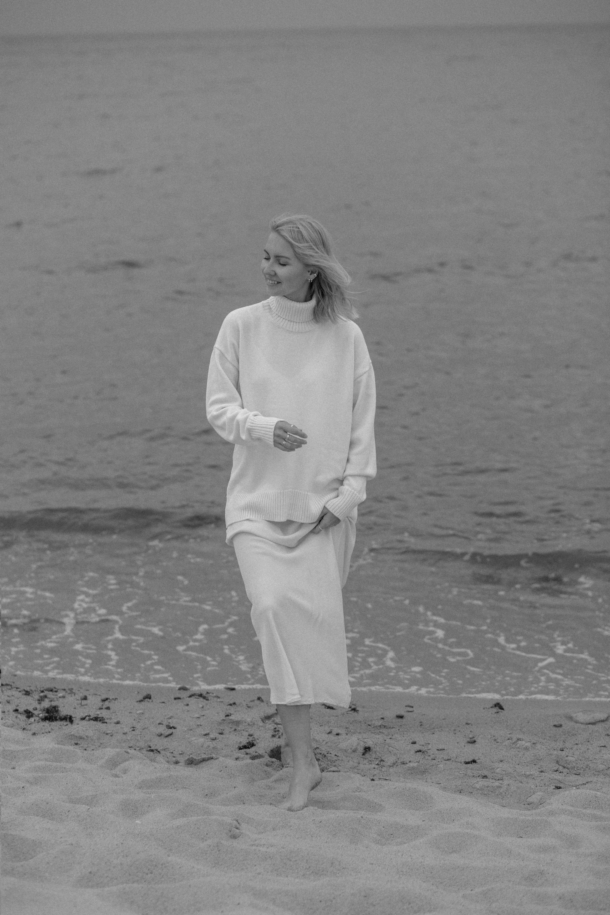 Вера в Янтарном. Перед дождем. Фотограф в Калининграде Решетникова Алина