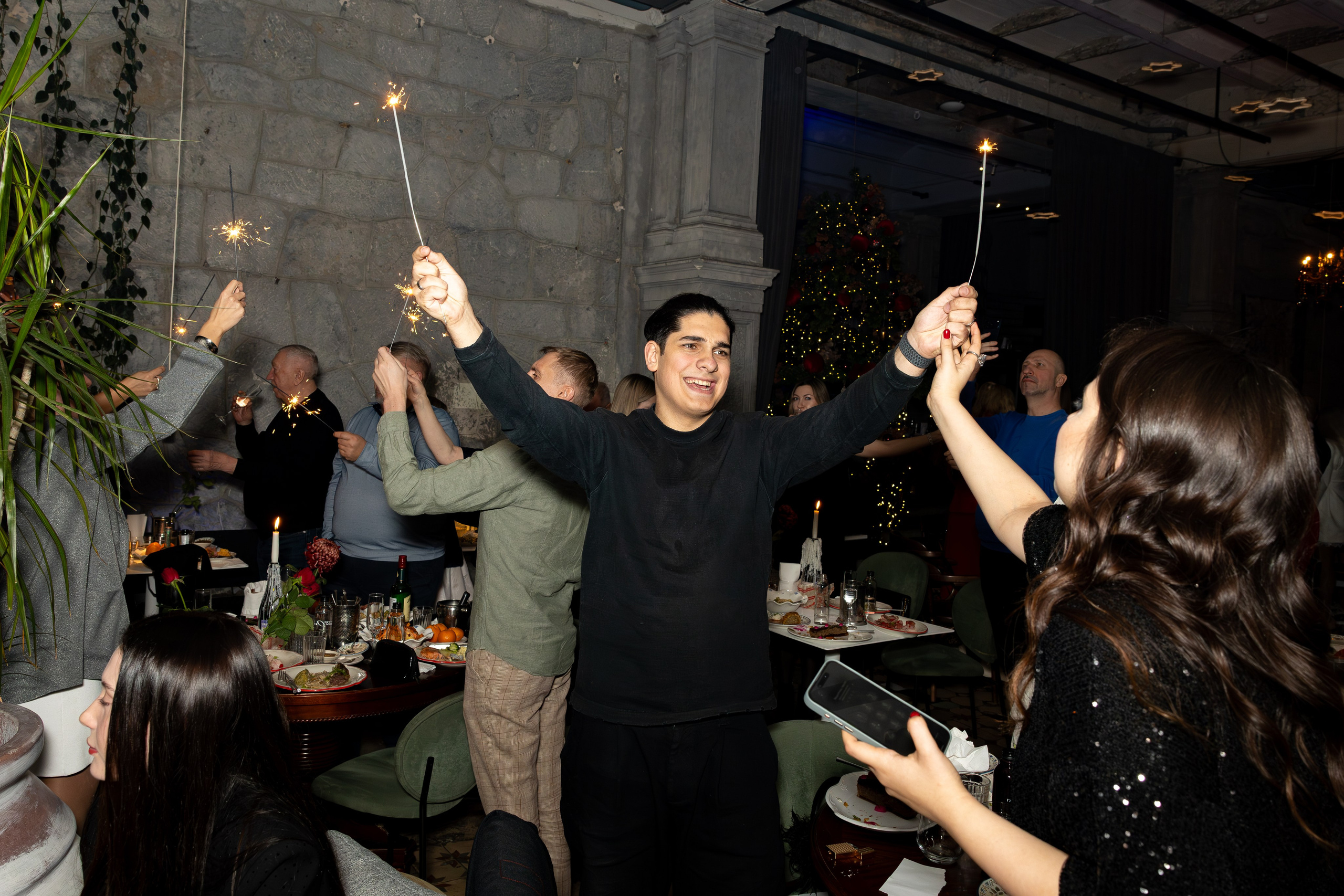 Новогодняя Ночь в арт-пространстве Gastrodvor. Дженбаз Павел — фотограф в Ялте