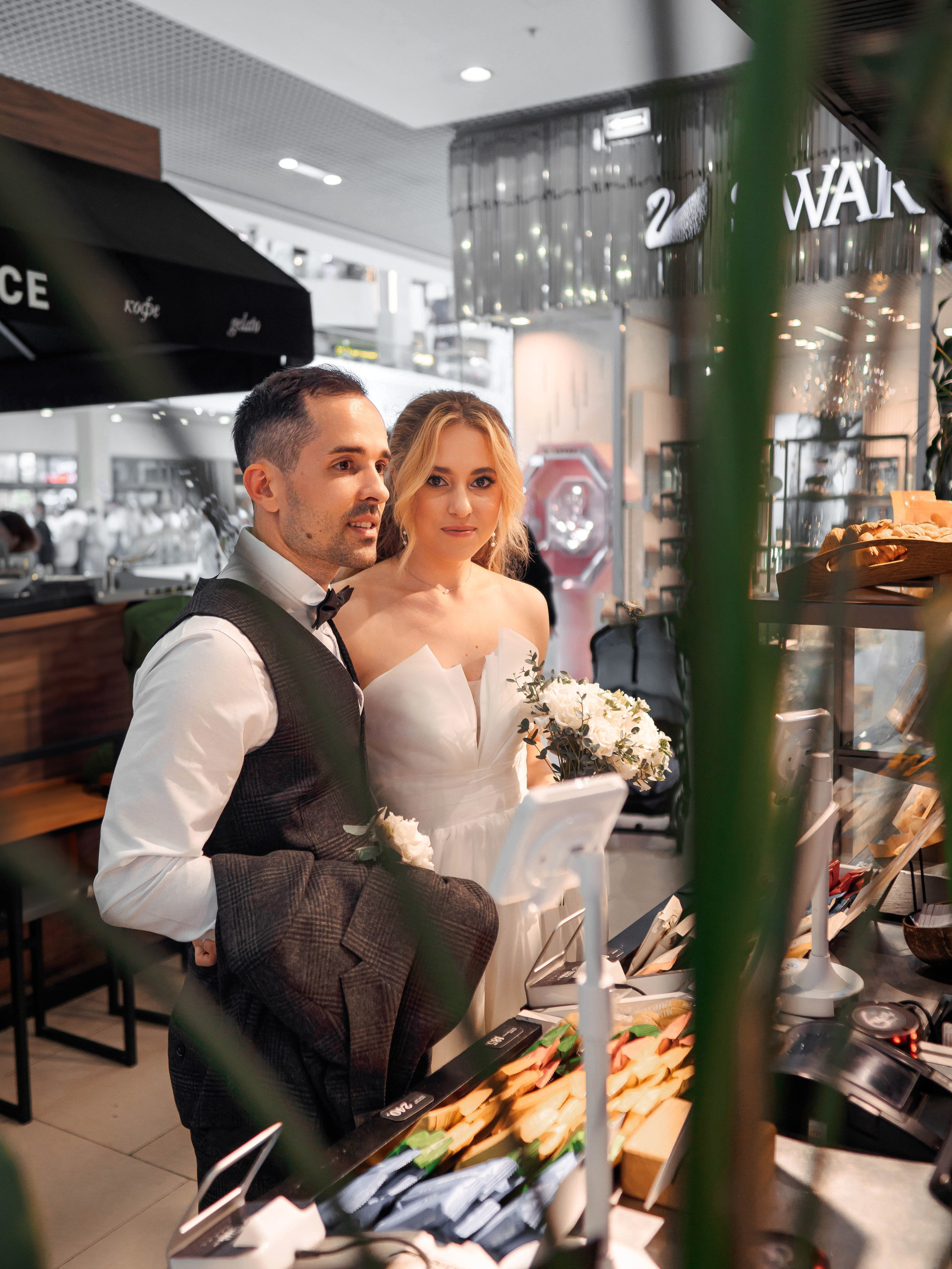 Свадьба — парковка Моремолл. Фотограф в Сочи