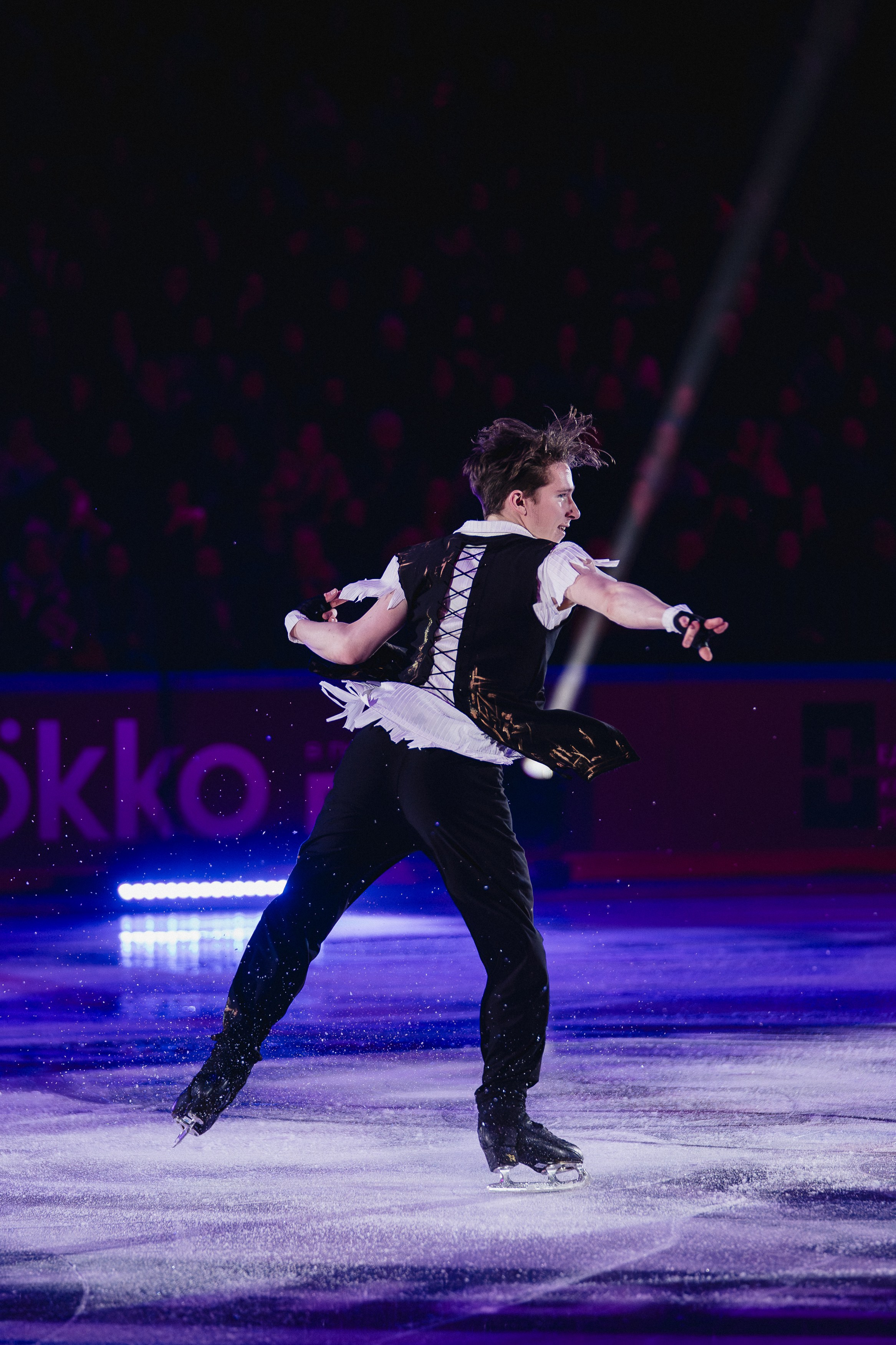 Шоу Этери Тутберидзе в Новосибирске. Воробьева Ксения — Спортивный и танцевальный фотограф Новосибирск