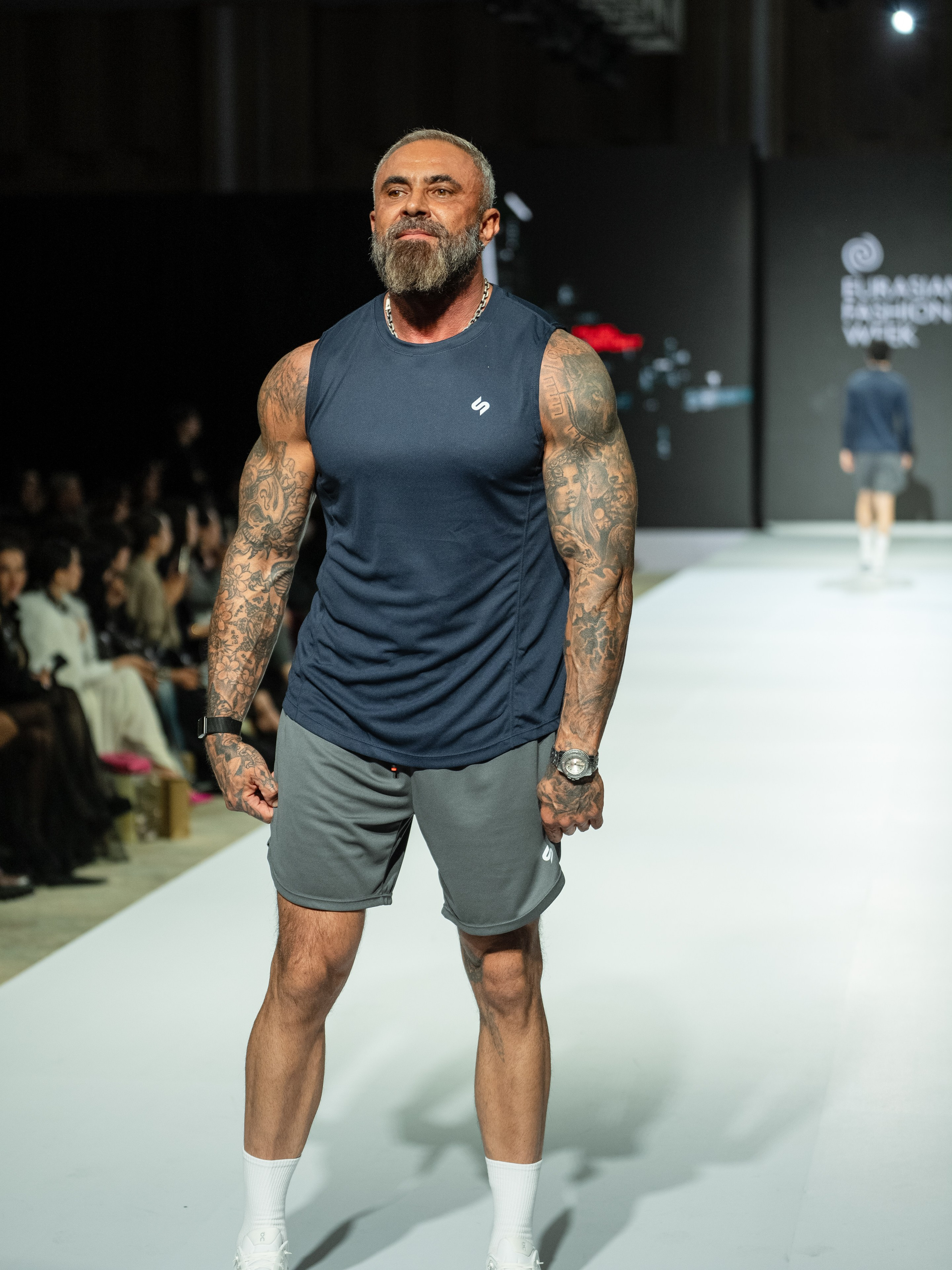 EURASIAN FASHION WEEK Husl Sport. Сайт Алматинского НЮ АРТ, будуар и фэшн фотографа Дениса Карпенко