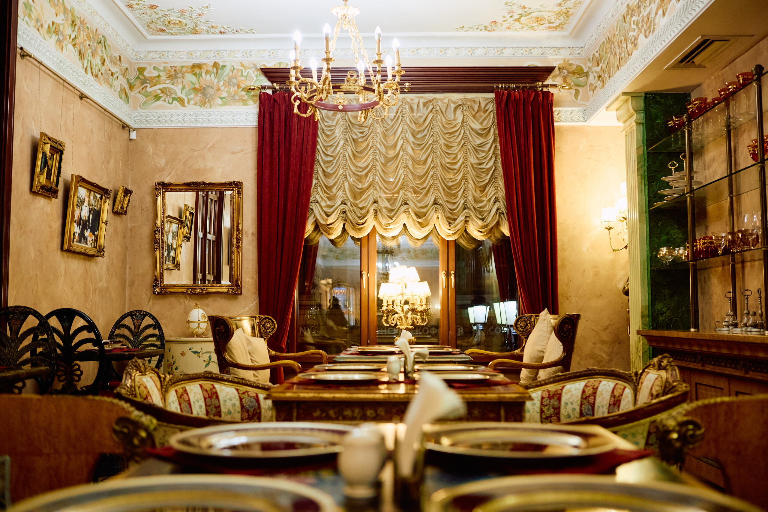 Stories at the table. Фотограф в Санкт-Петербурге Владимир Тихомиров