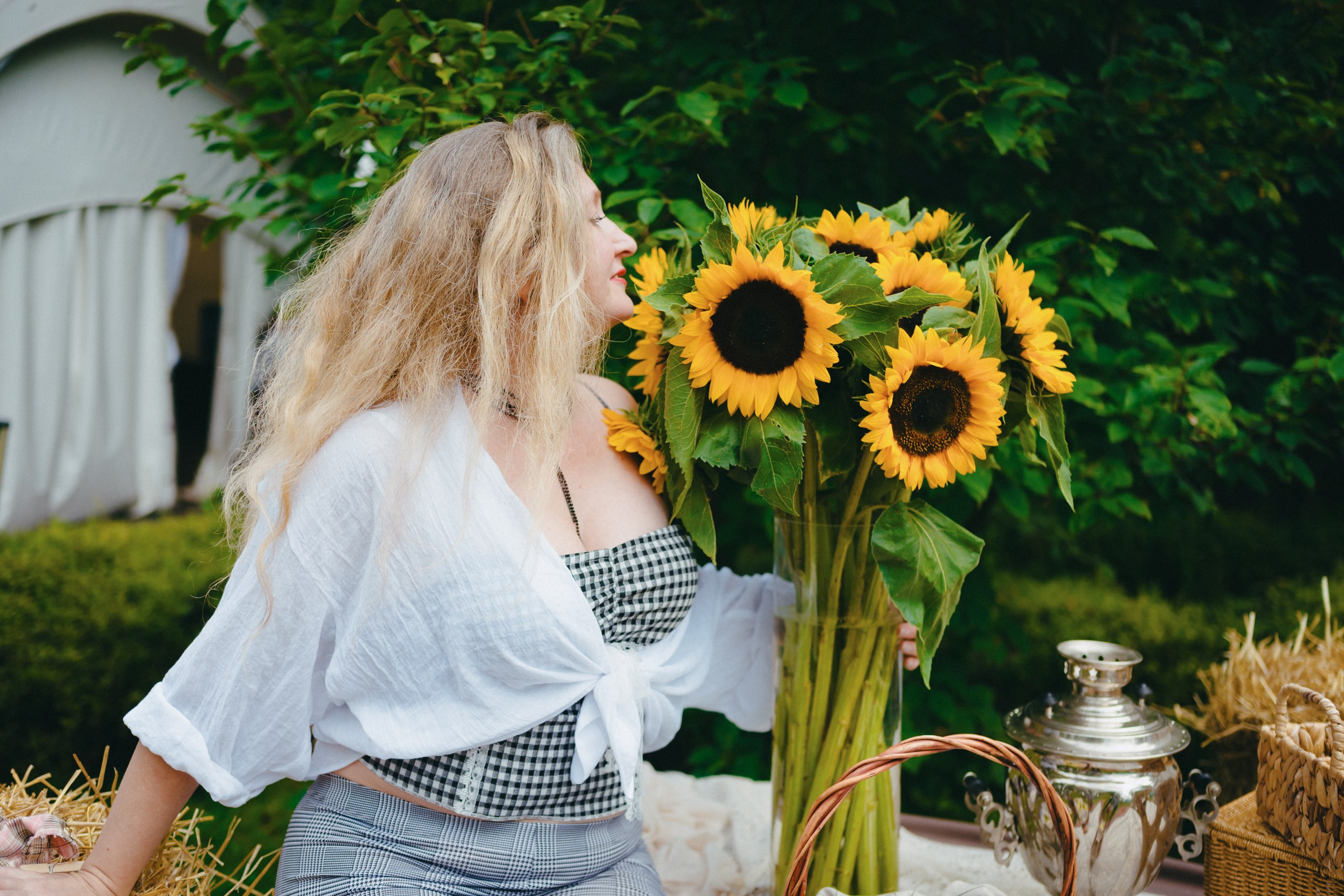 Корпоратив летом под открытым небом. Komonev