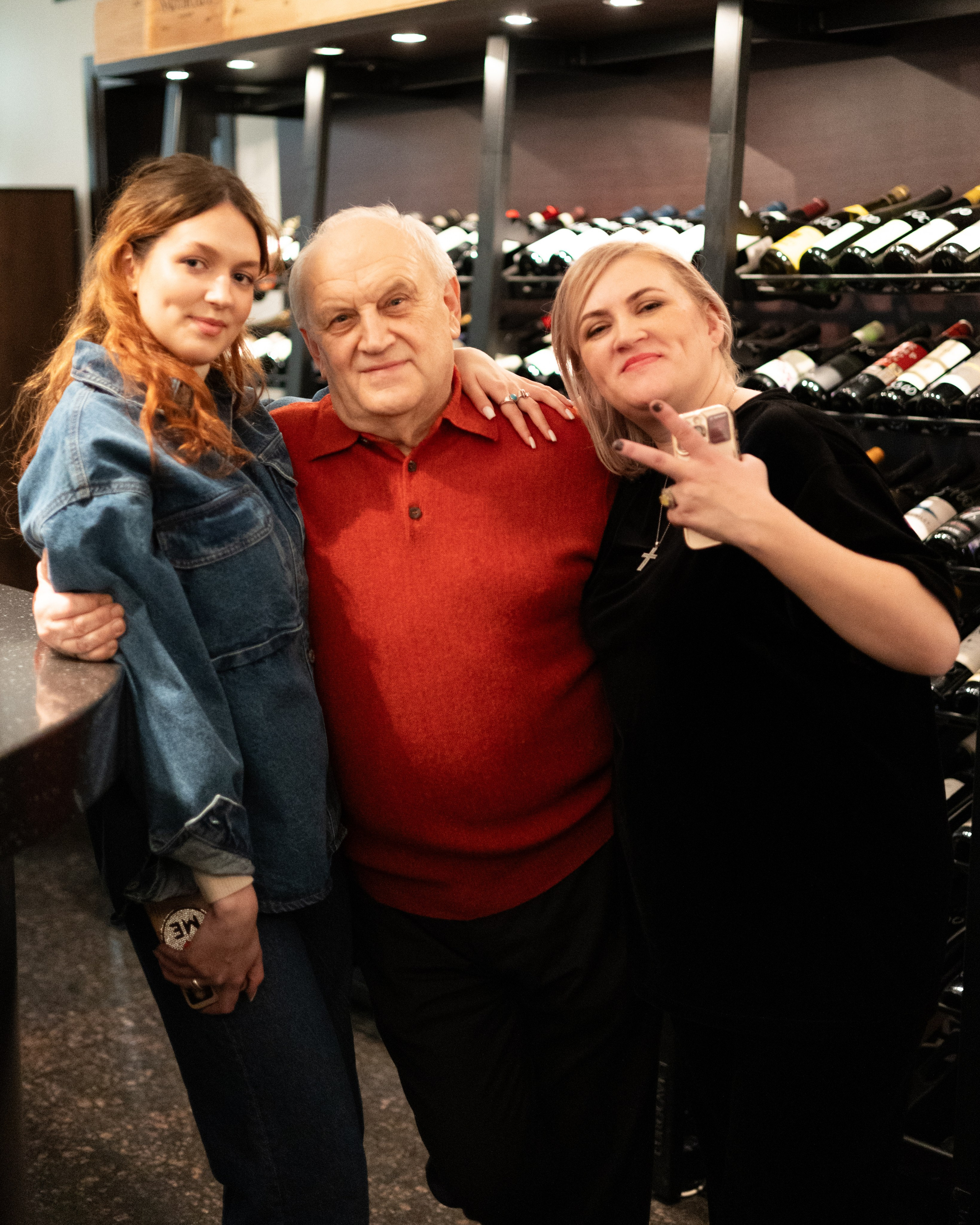 День рождения Ло. Главная