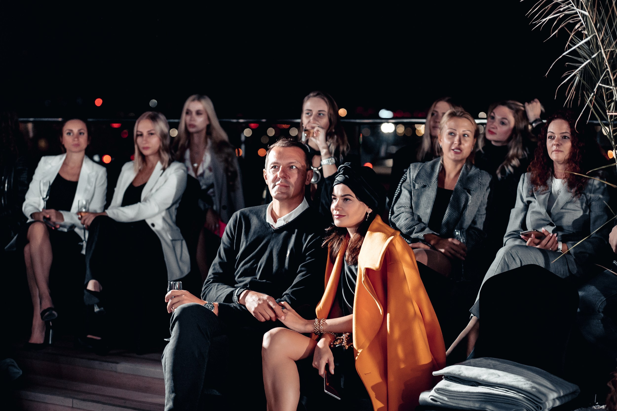 Закрытый показ дизайнера Ansel в рамках осеннего сезона…. RetroChic Фото