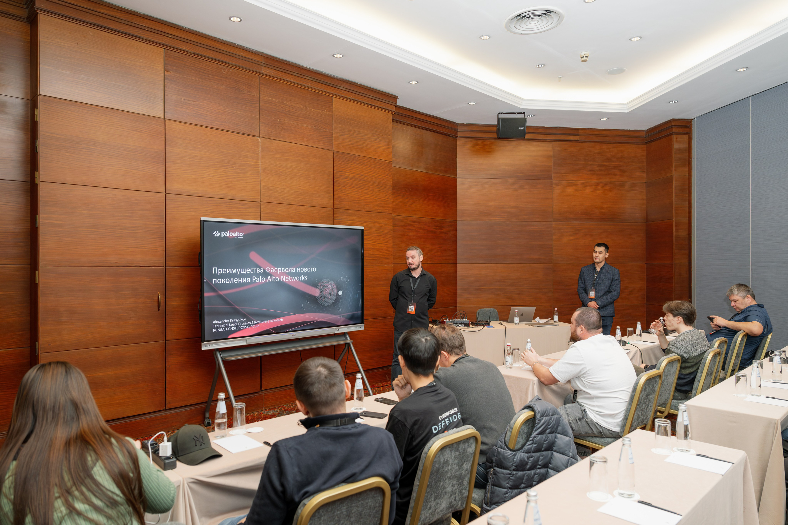 BakoTech&PaloAlto. Фотограф в Алматы — Алексей Коньков | Репортаж, свадьбы, портреты