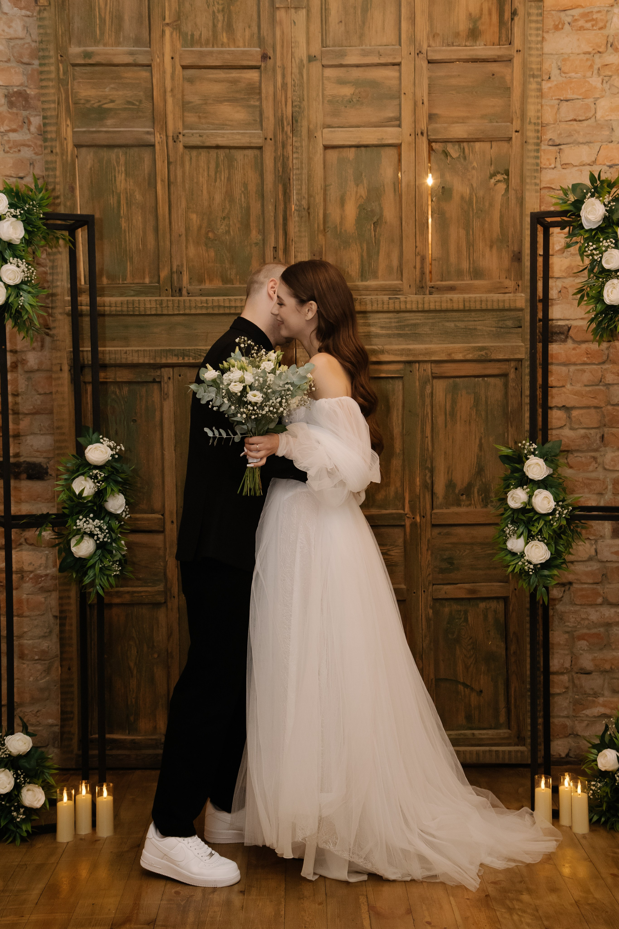 Цветочная локация. Свадебный фотограф Челябинск Полина Чеботарь