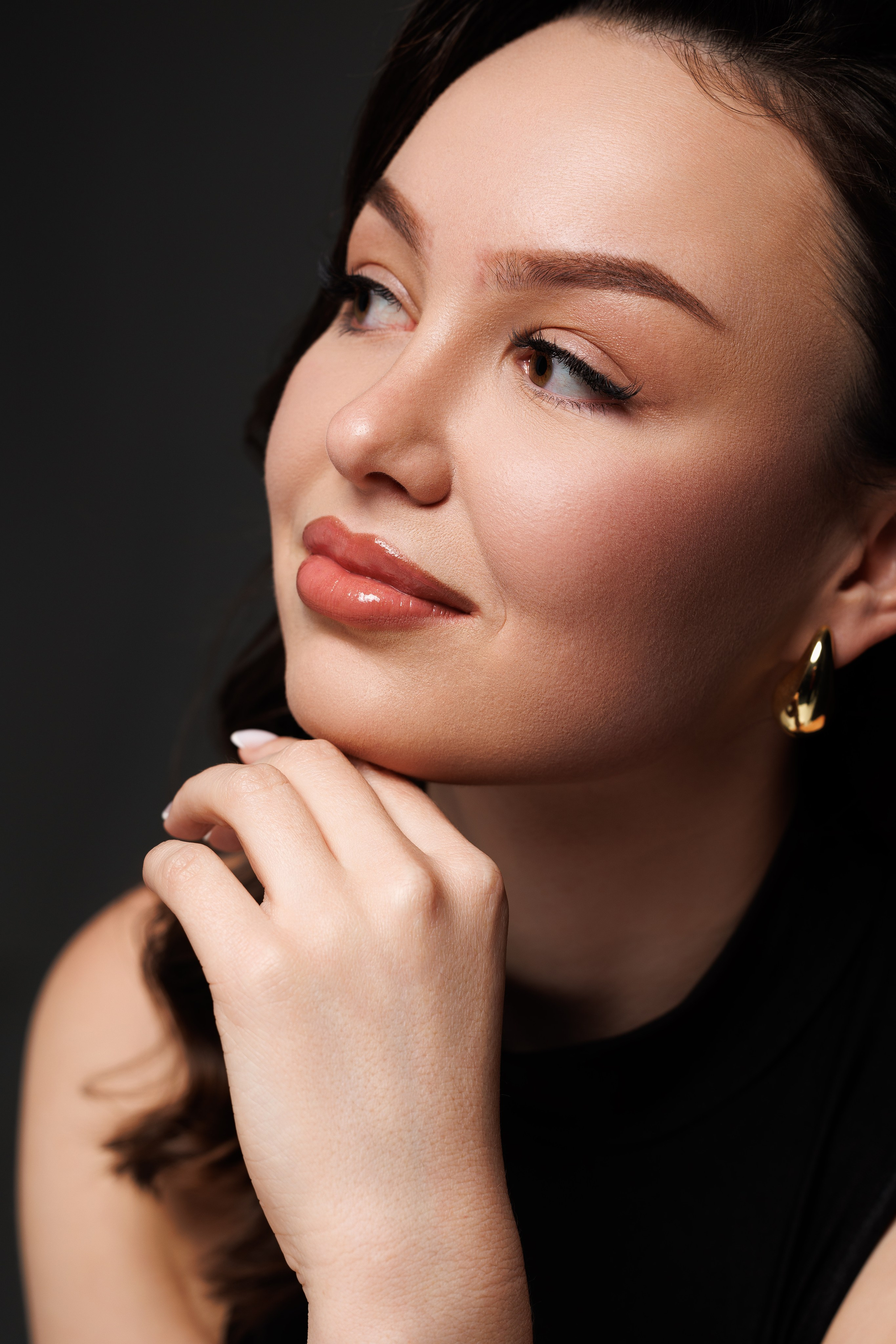 Женский портрет в студии. Фотограф Минск