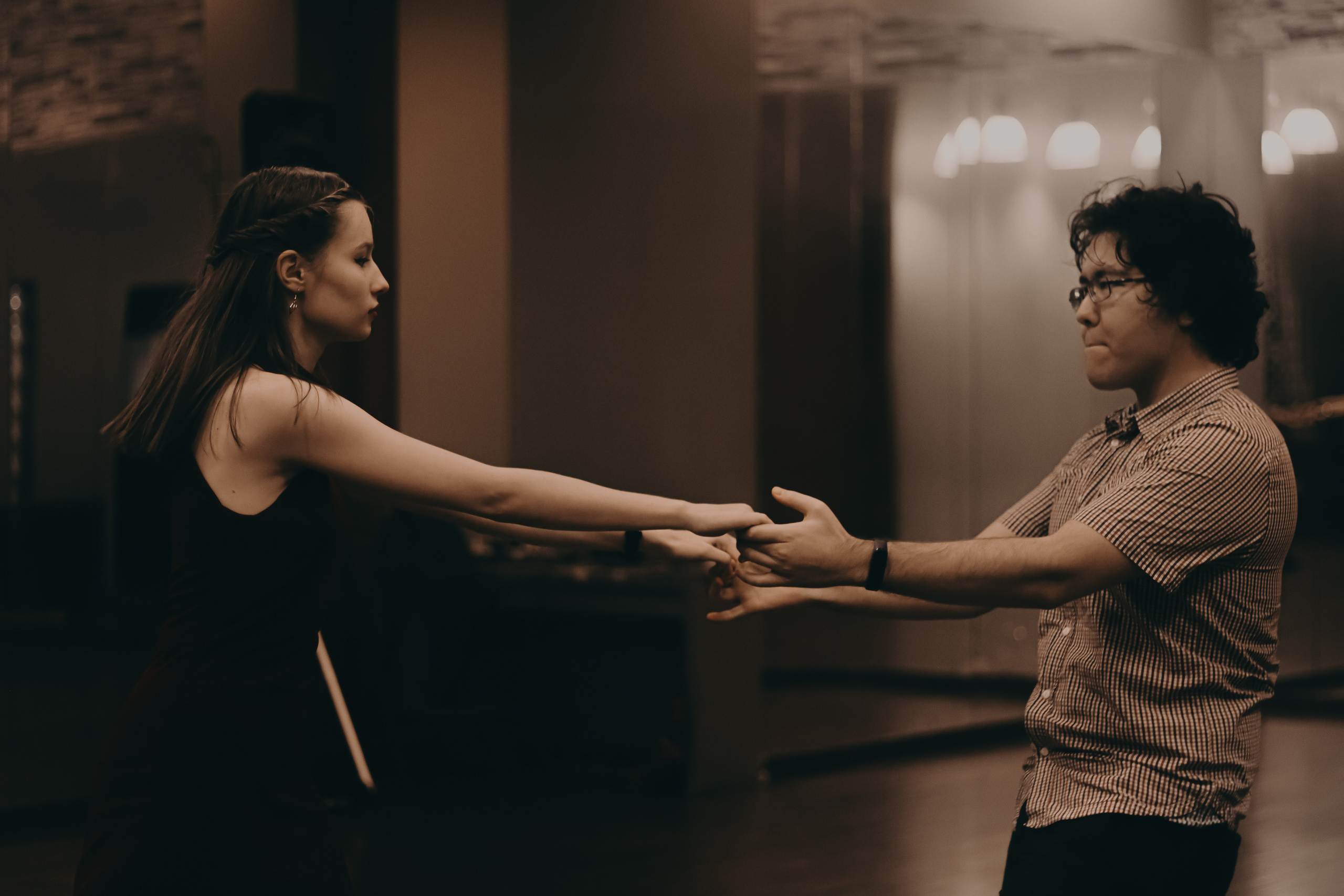 Dancing at «KAT SHI», November 2021. Photographer in Israel Alice Milchin