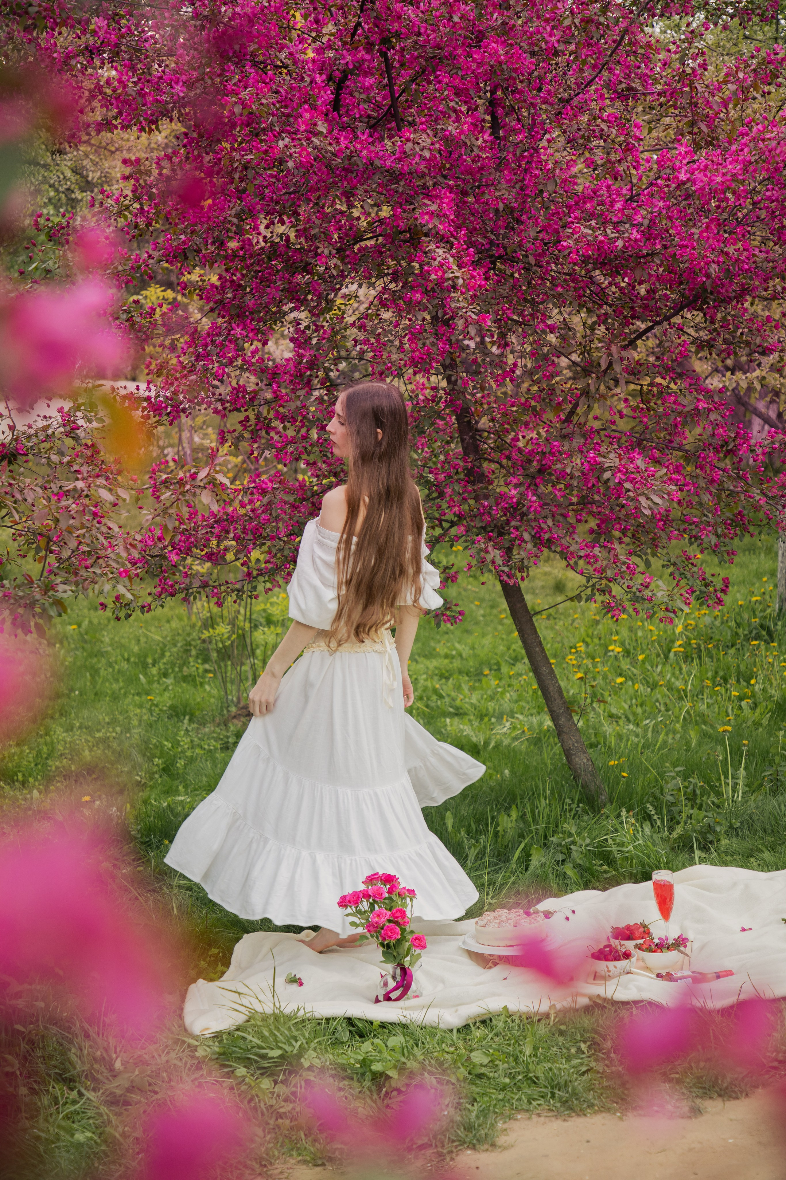 Пикник в розовых яблонях. Юлия Башкатова, сказочный фотограф, Москва