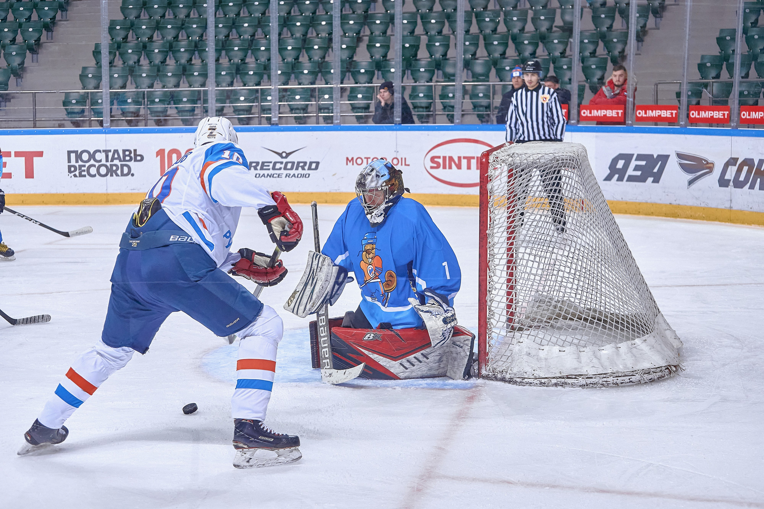 Платинум Арена — Хоккей — РусГидро. Фотограф Яковлев Роман — Красноярск