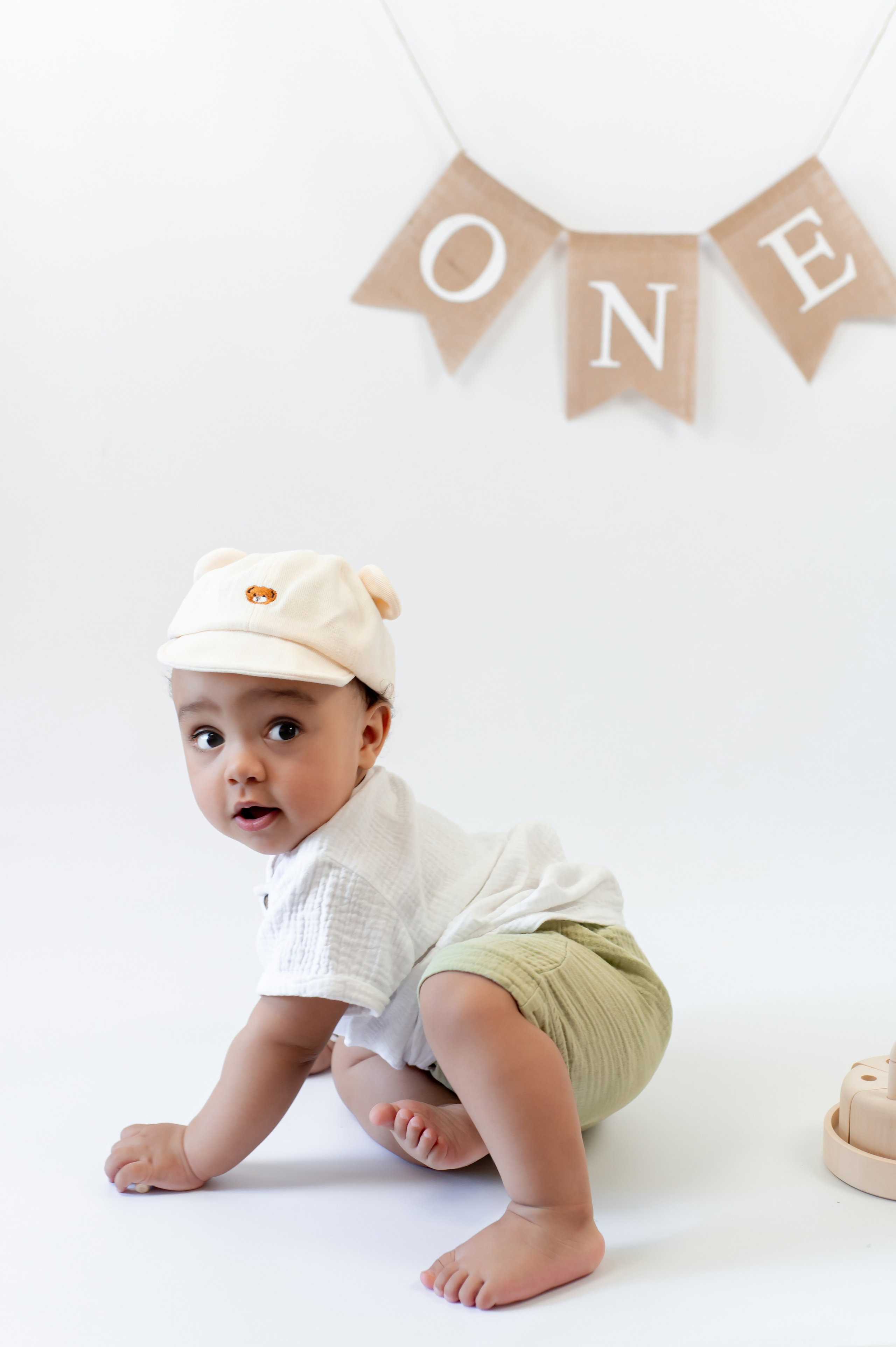 Талла. Детский и семейный фотограф Эльмира Веселова. Детская фотостудия Мира. Фотосессия на годик