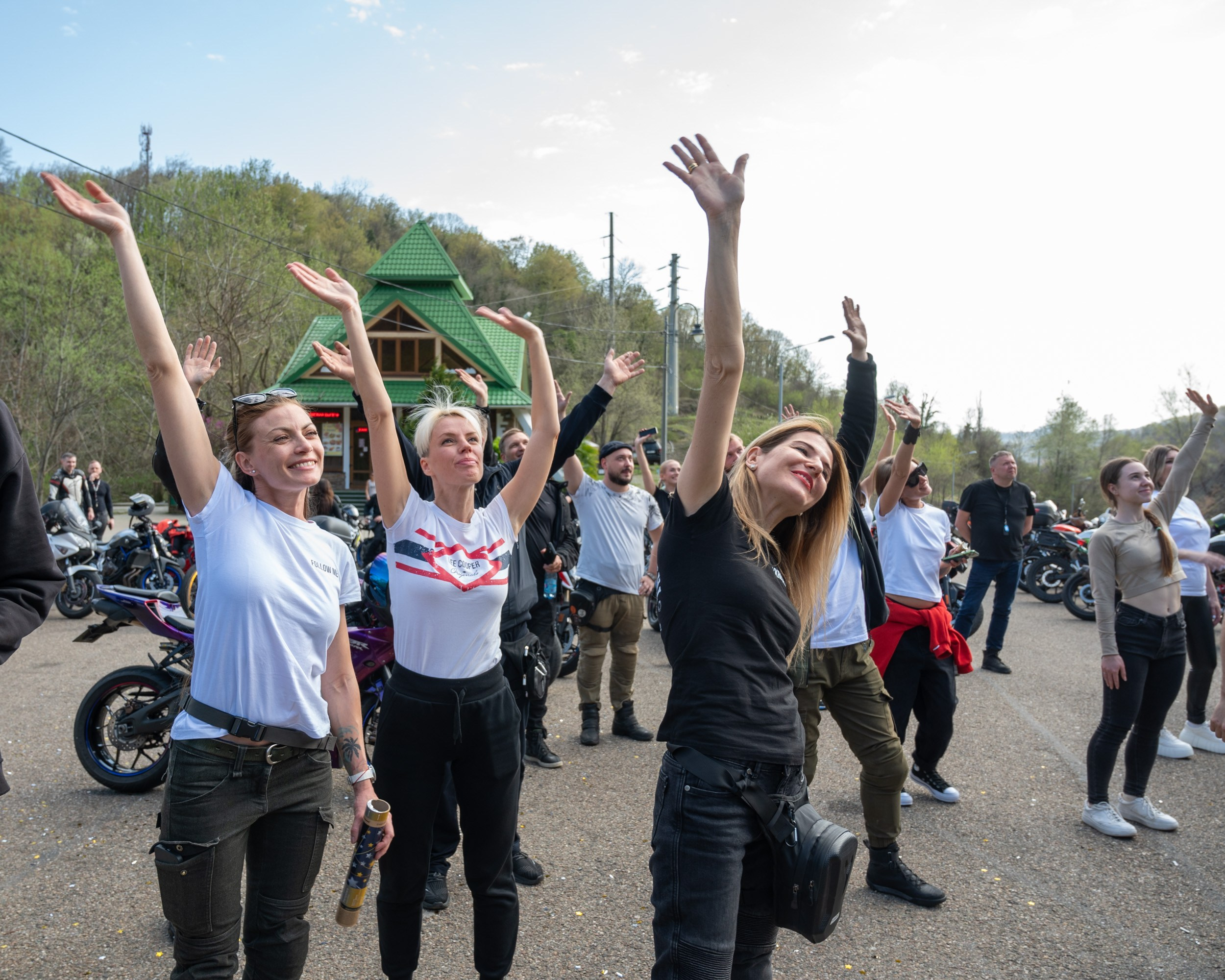 Bad girls sochi 29.03.2025. Фотографирую счастливых людей в Сочи