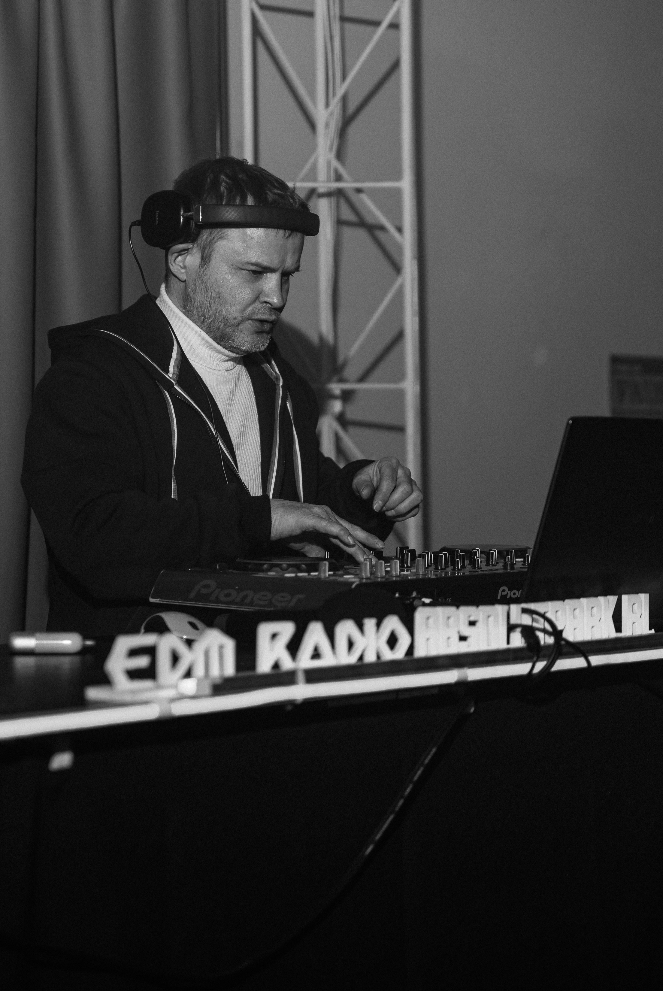 Мото вечеринка в Городском Аэропорту. Фотограф Юлия Мальцева