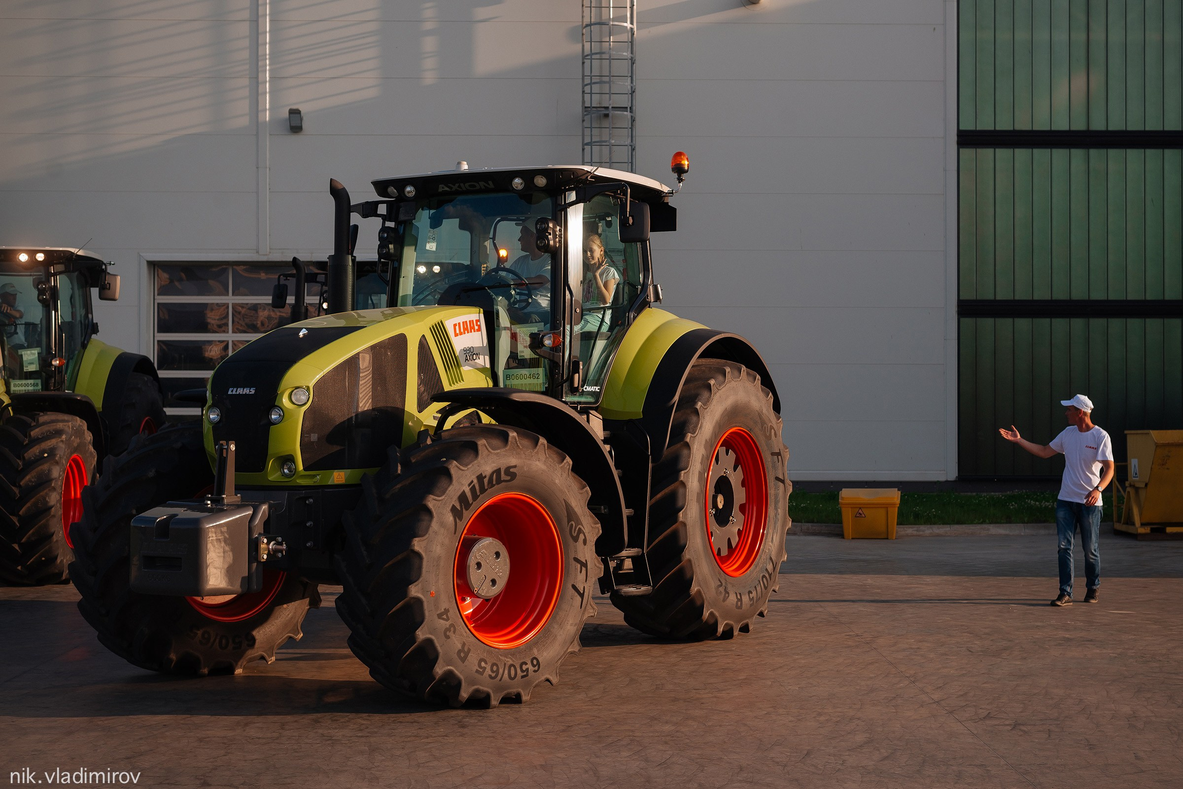 Семейный праздник на заводе «CLAAS». Фотограф Николай Владимиров