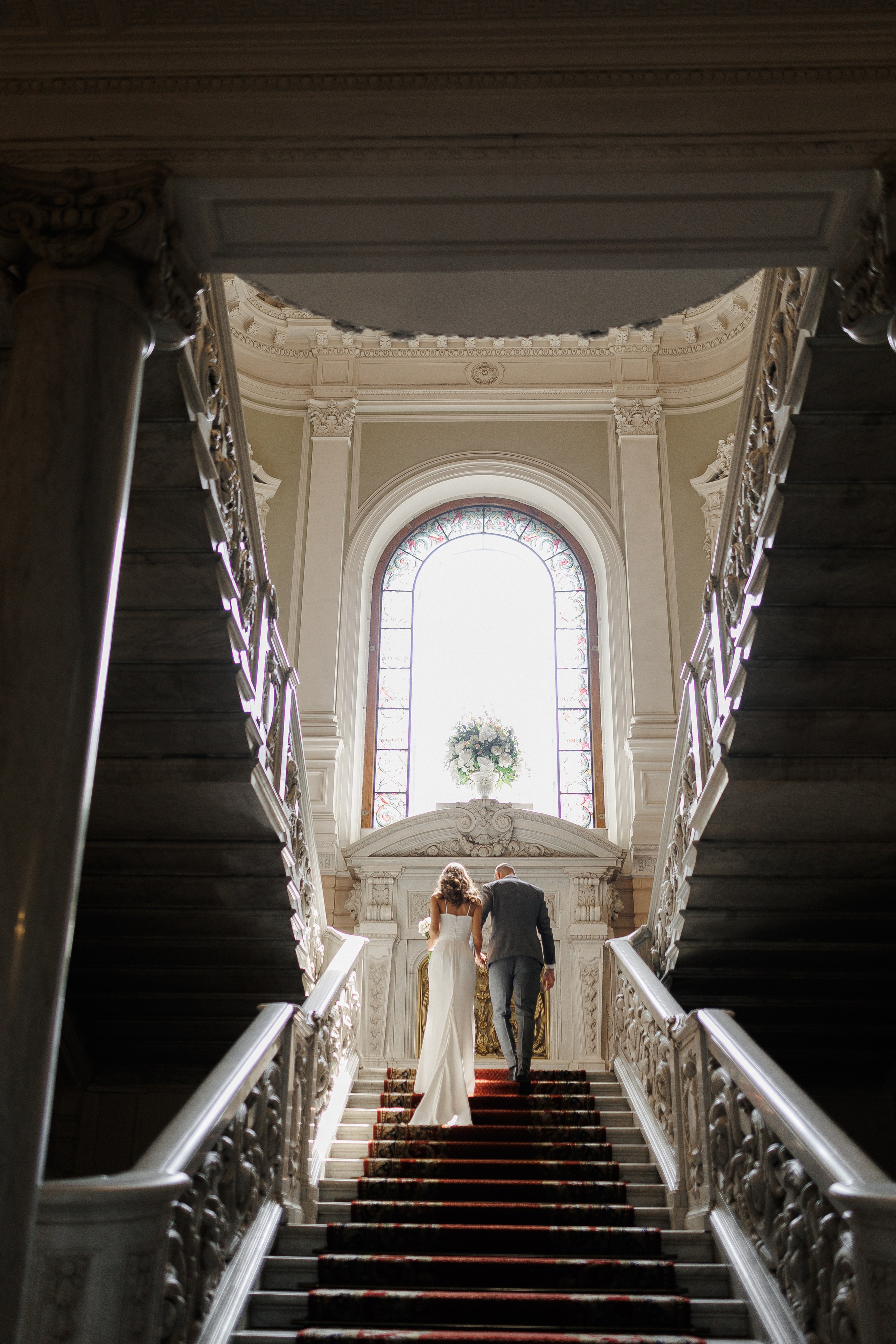 ···. Свадебный фотограф в Санкт-Петербурге Александра Чукавина