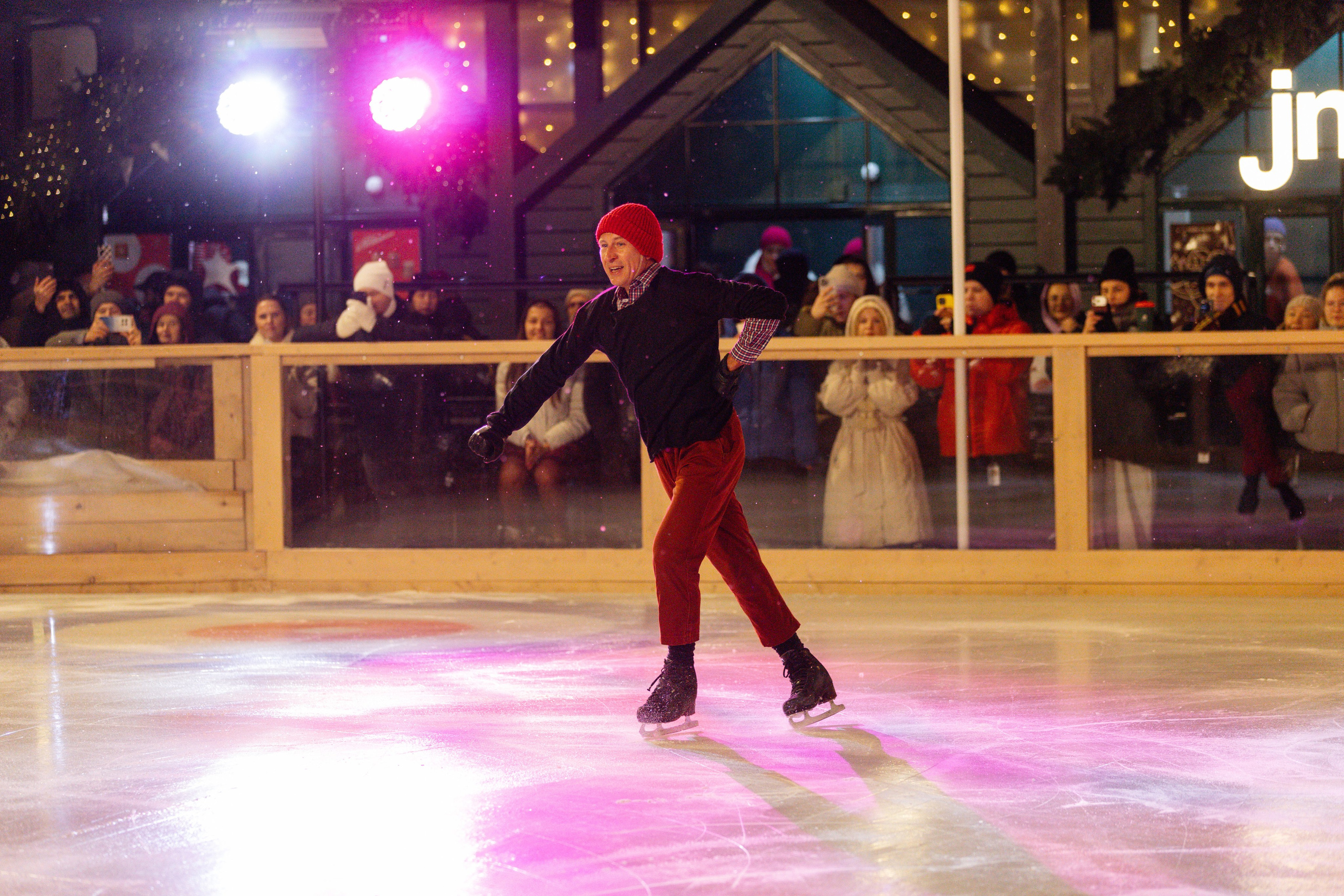 Открытие катка Яндекса. Репортажный фотограф в Москве Лера Зиновьева