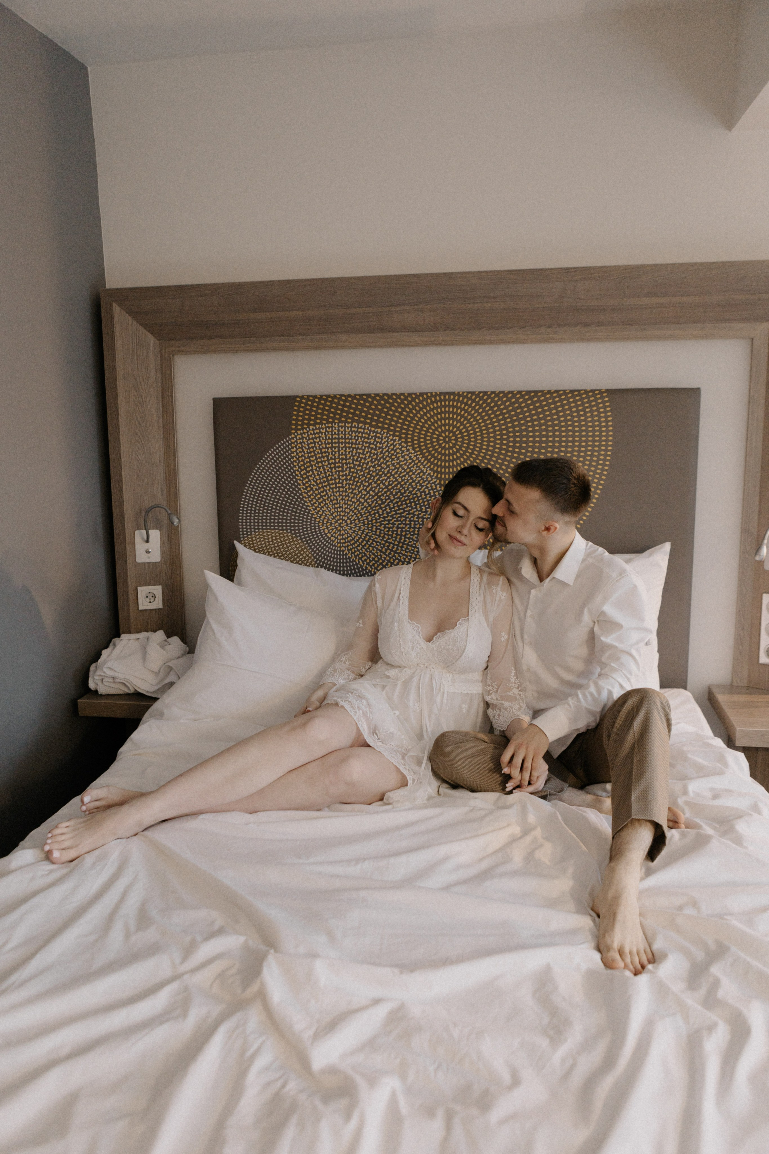 Ксюша и Илья. Утро в отеле роспись в Birds. Свадебный и портретный фотограф в Москве Анастасия Масюк