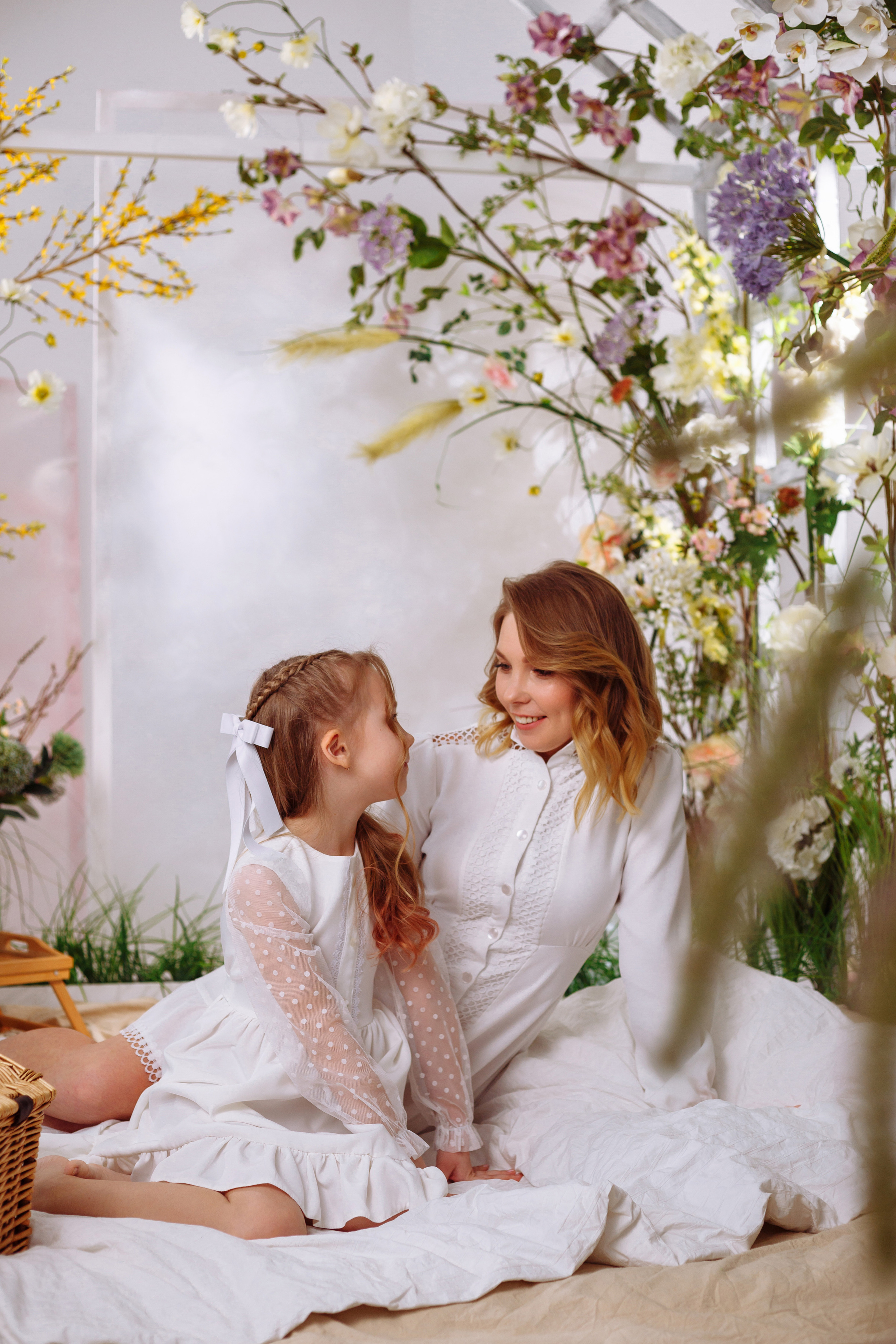 Наталья и Полина (фотодень «Весна»). Фотограф новорожденных Тверь Диана Муляева