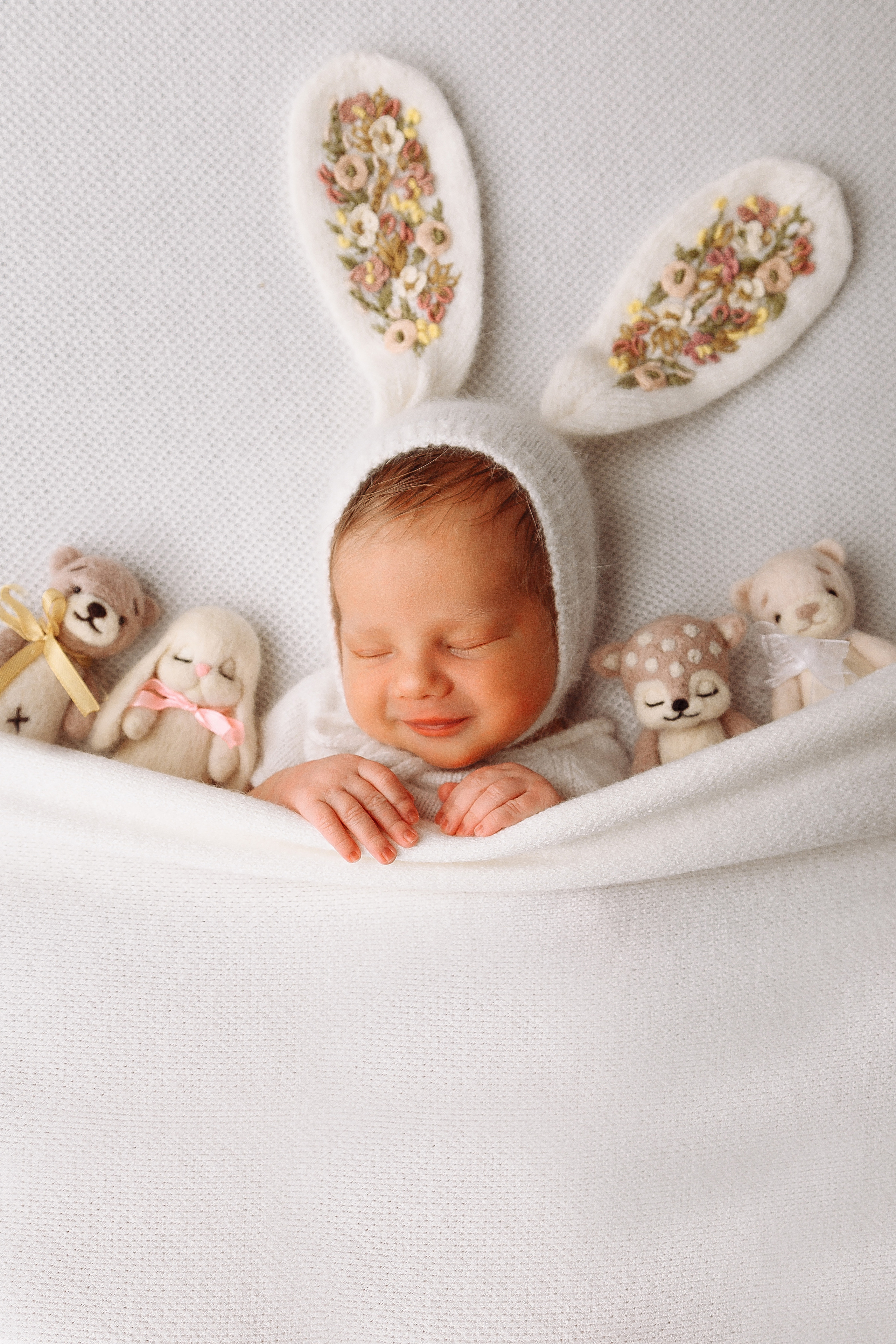 Алиса, 6 дней. Фотограф новорожденных Тверь Диана Муляева