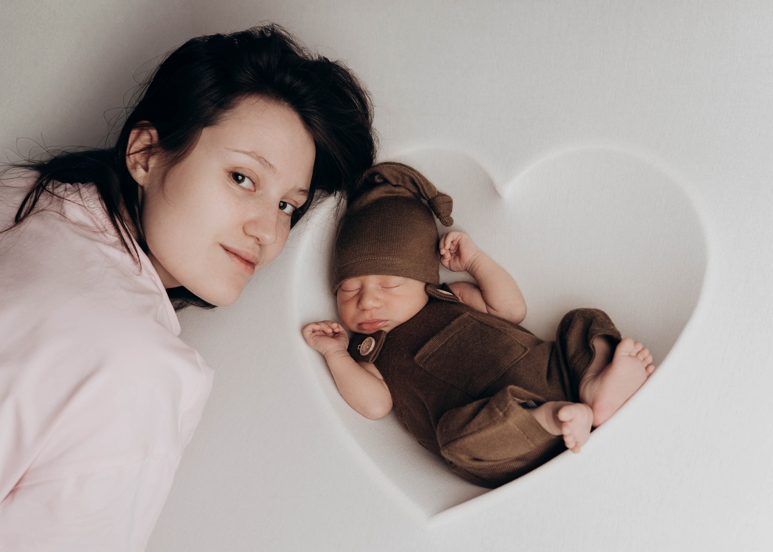 НОВОРОЖДЕННЫЕ МАЛЫШИ. Фотосессия новорожденных в Москве и Московской области