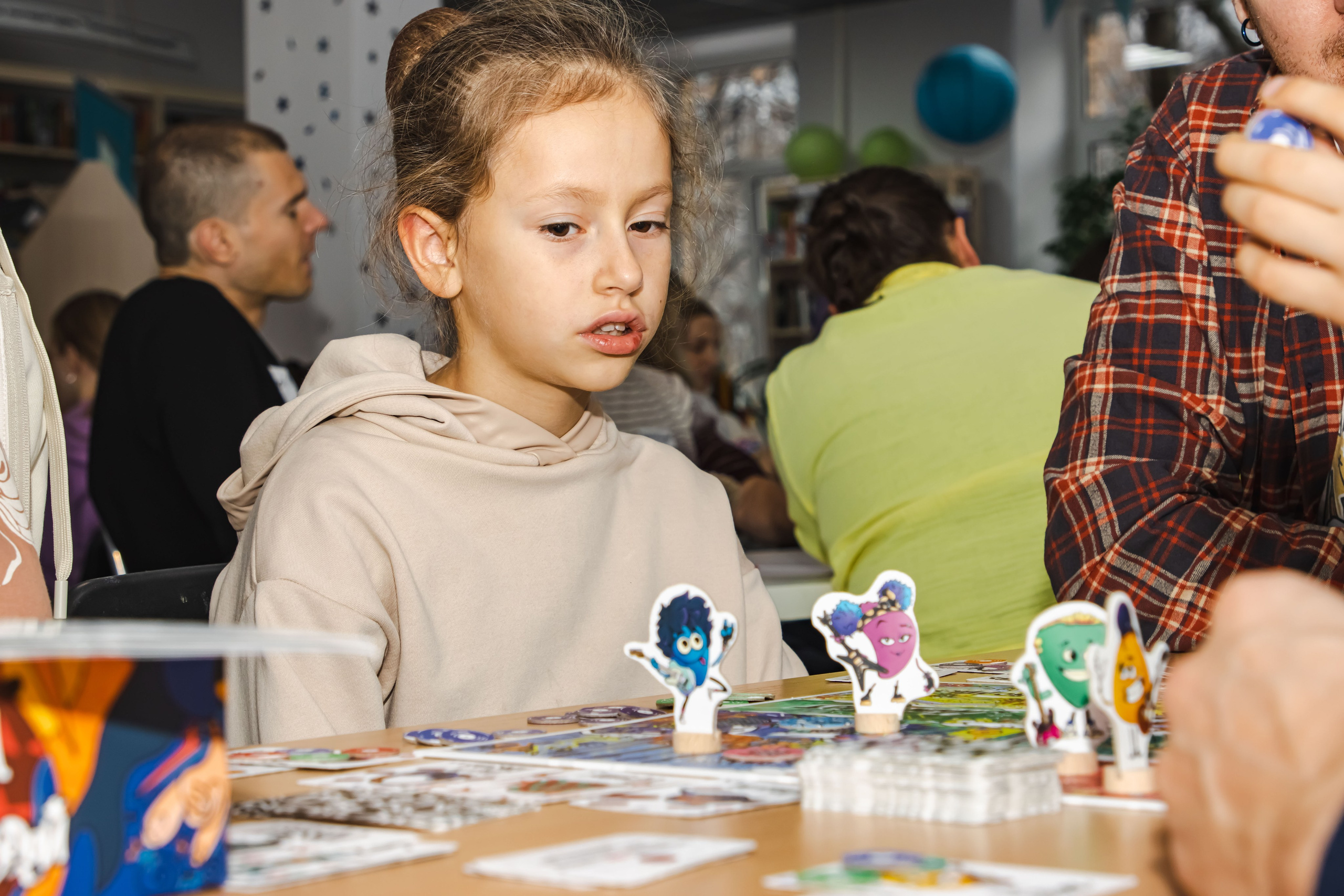 Медиаторики. Репортажный фотограф в Москве Катя Луговая, портретный фотограф и «street» фотограф, фотосессии «под ключ»