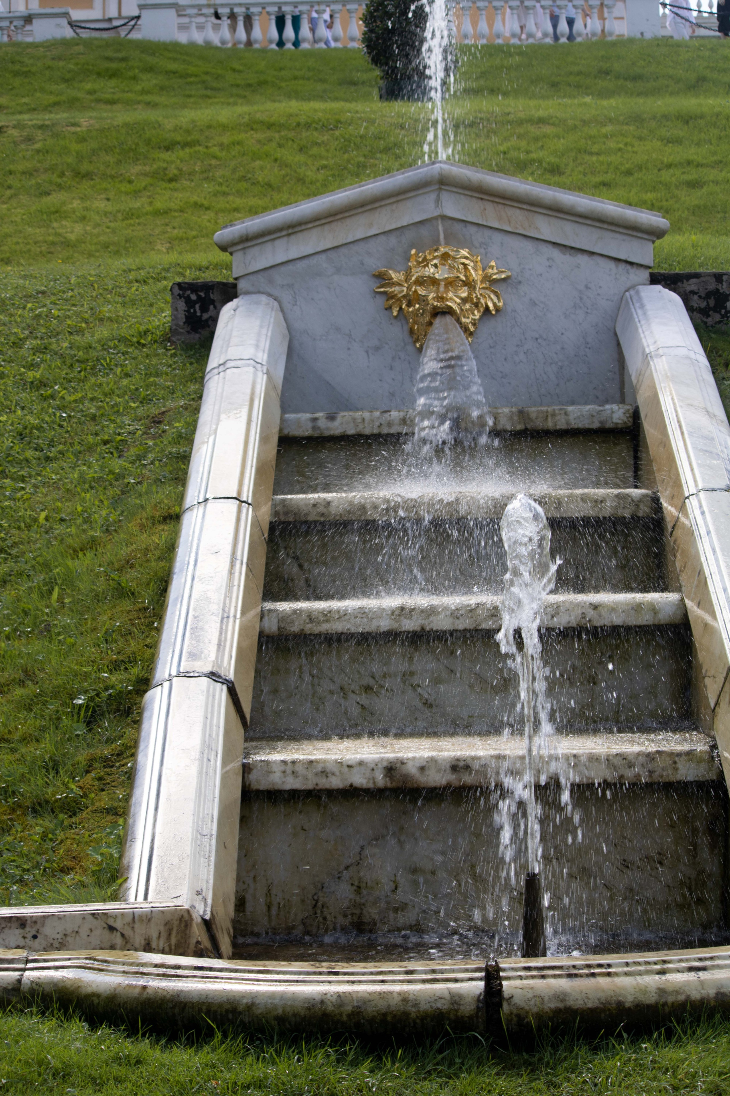 Каскады Петергофа