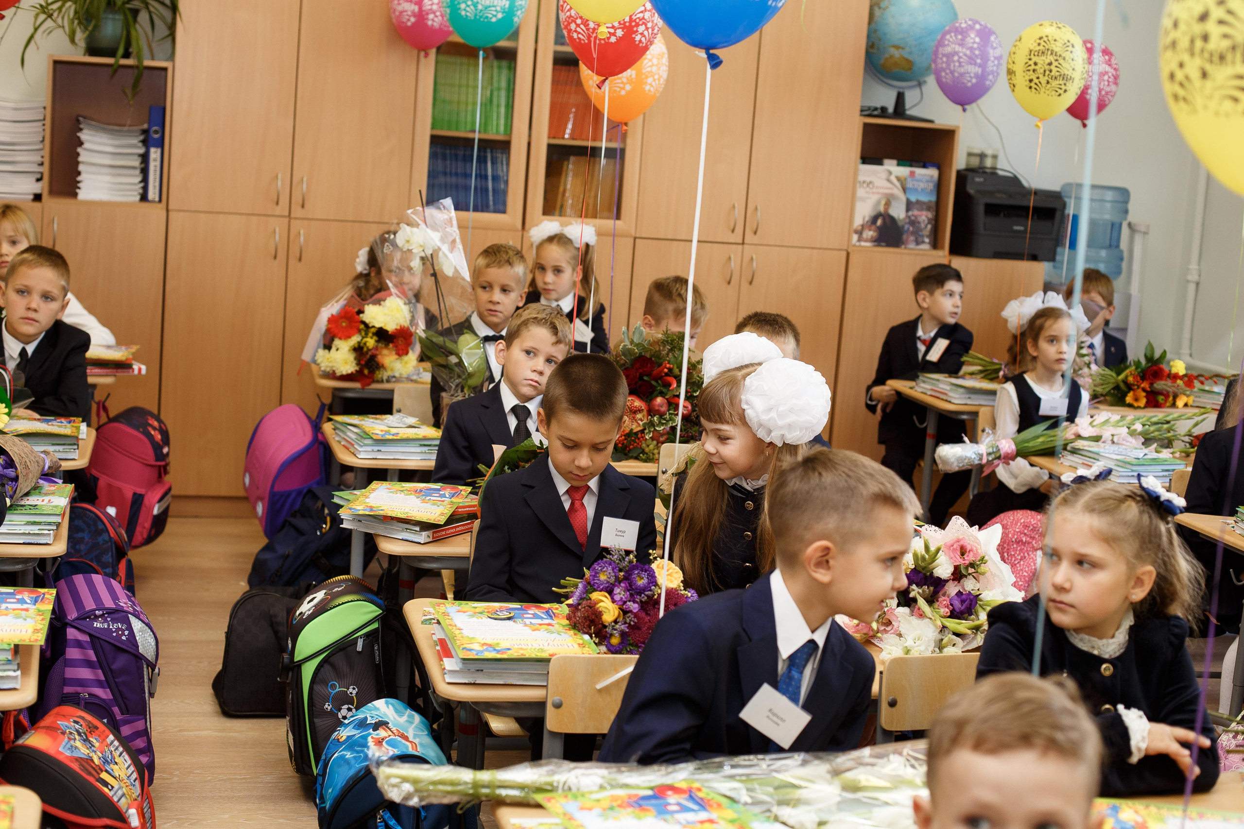 1 сентября в 631 гимназии. Фотограф в Санкт-Петербурге Закута Ольга