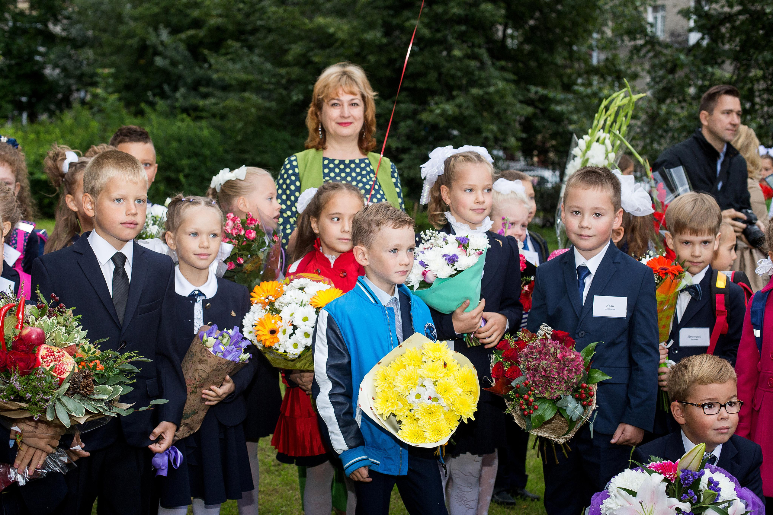 1 сентября в 631 гимназии. Фотограф в Санкт-Петербурге Закута Ольга