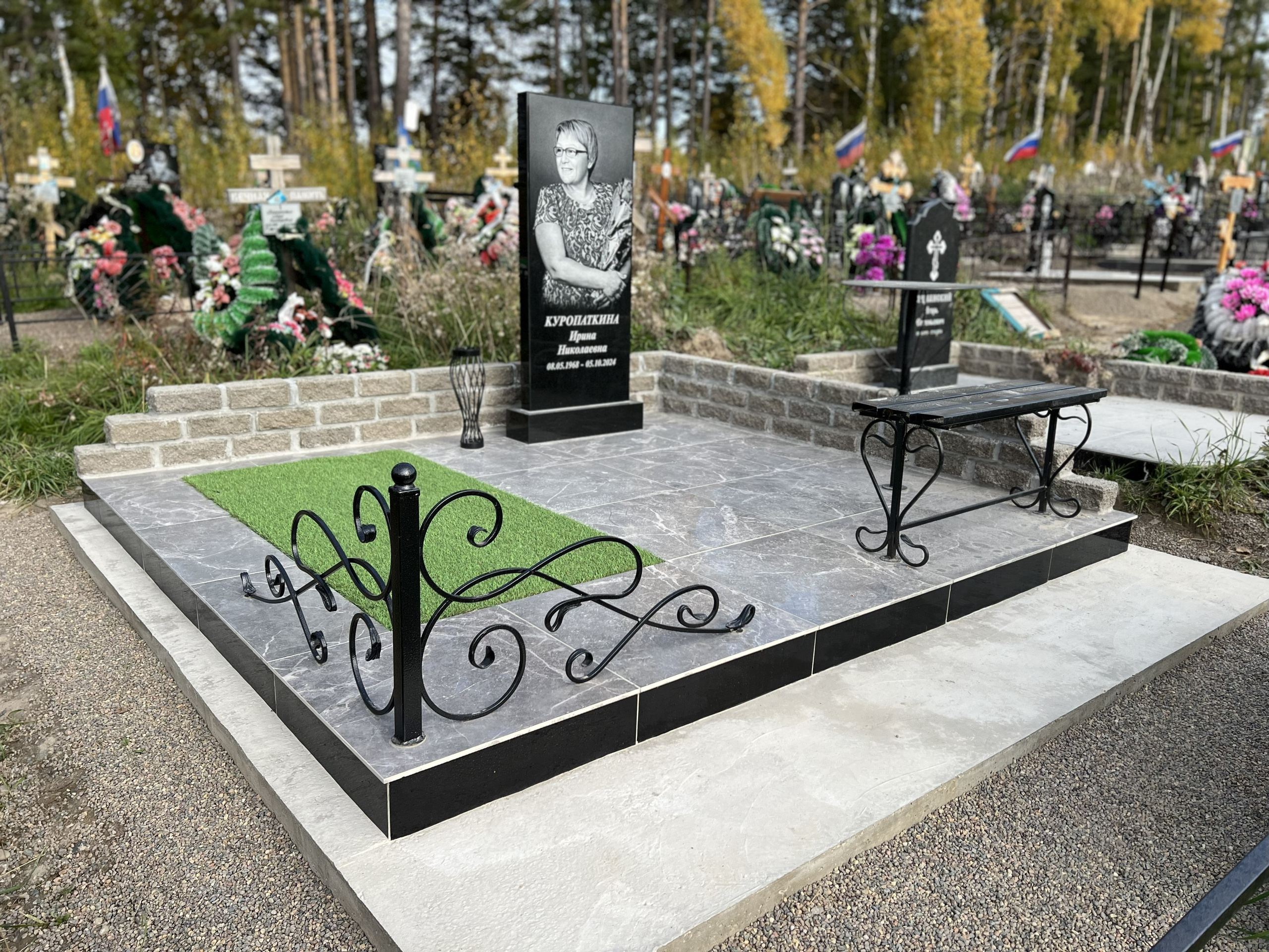 Благоустройство (наши работы). ГРАНИТ26 Ритуальные услуги Железногорск. Благоустройство могил, продажа памятников