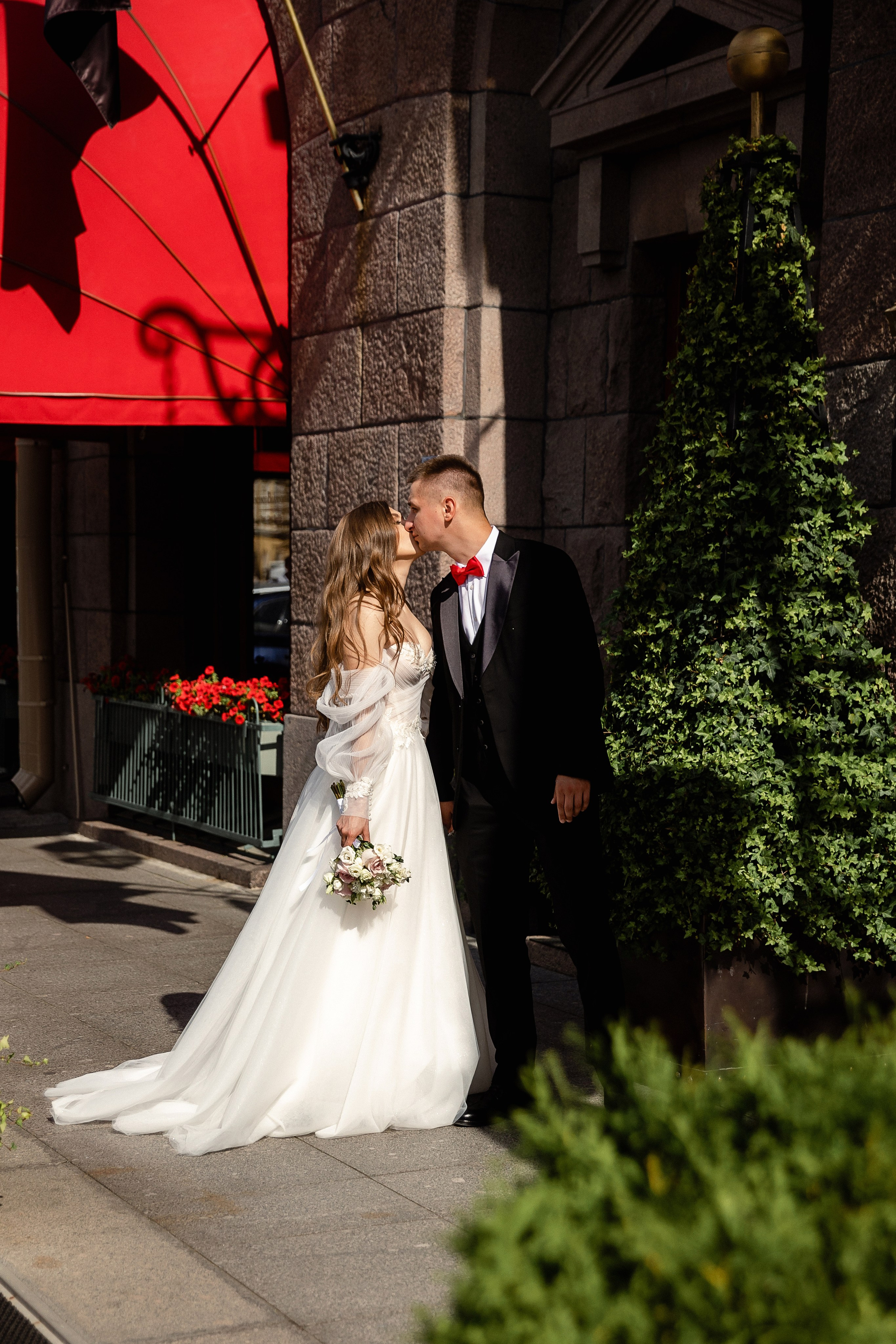 Юля и Александр. Свадебный и семейный фотограф Татьяна Ласкина в Великом Новгороде