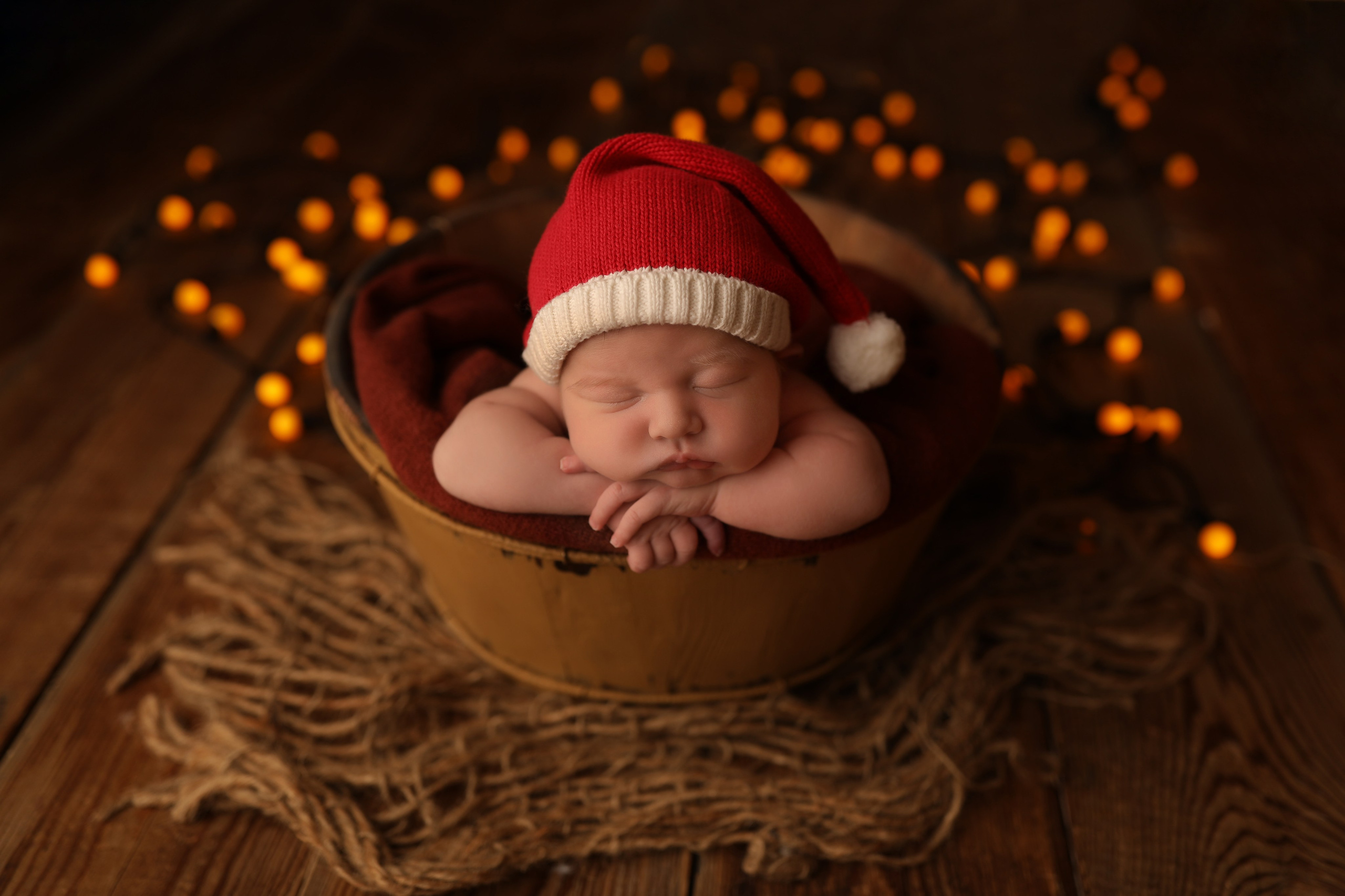 PH @anna_molodykh_newborn.almaty. Retoucher Aleksmokh