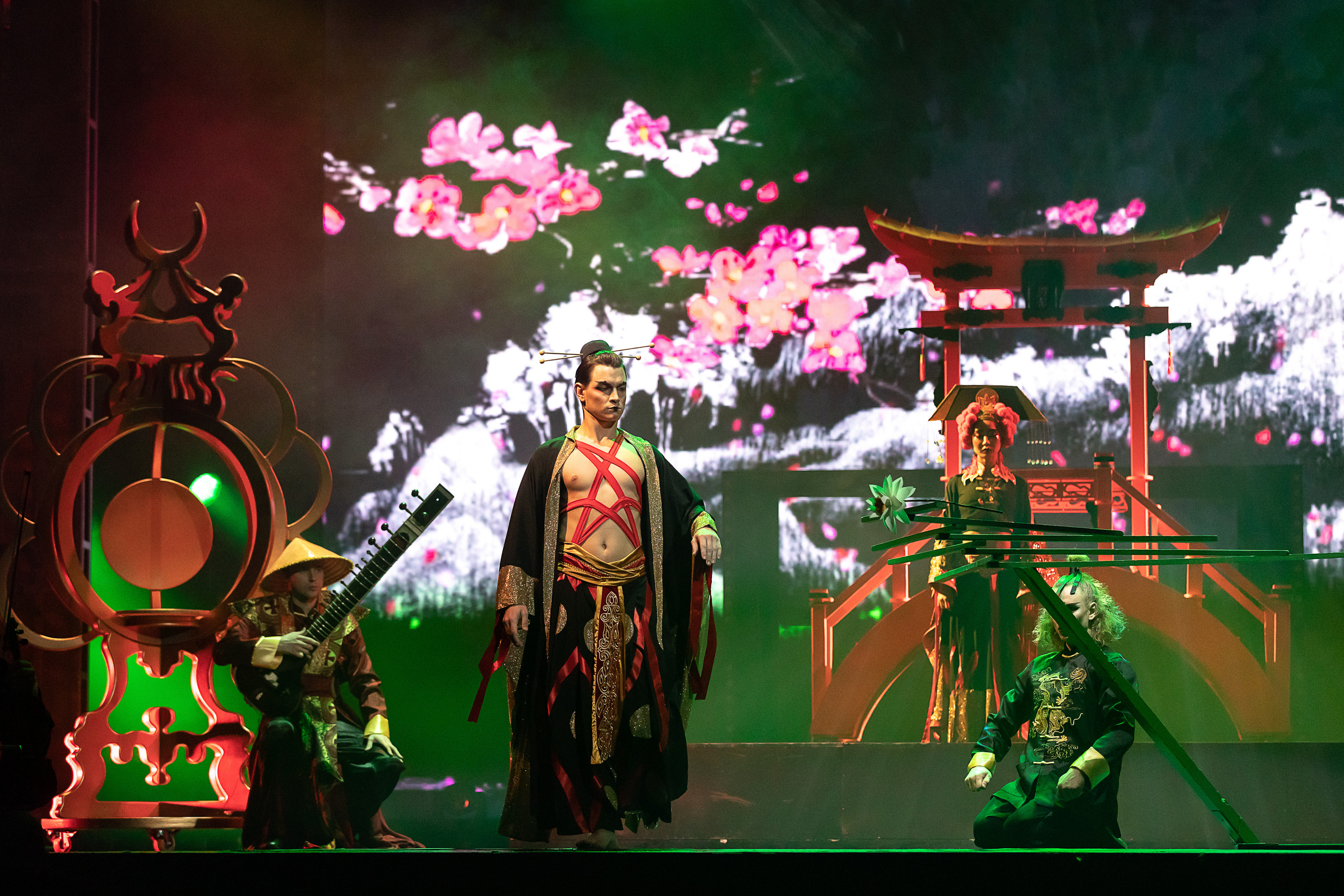 Сцена, театр, шоу. Фотограф Антон Кузнецов, Ташкент